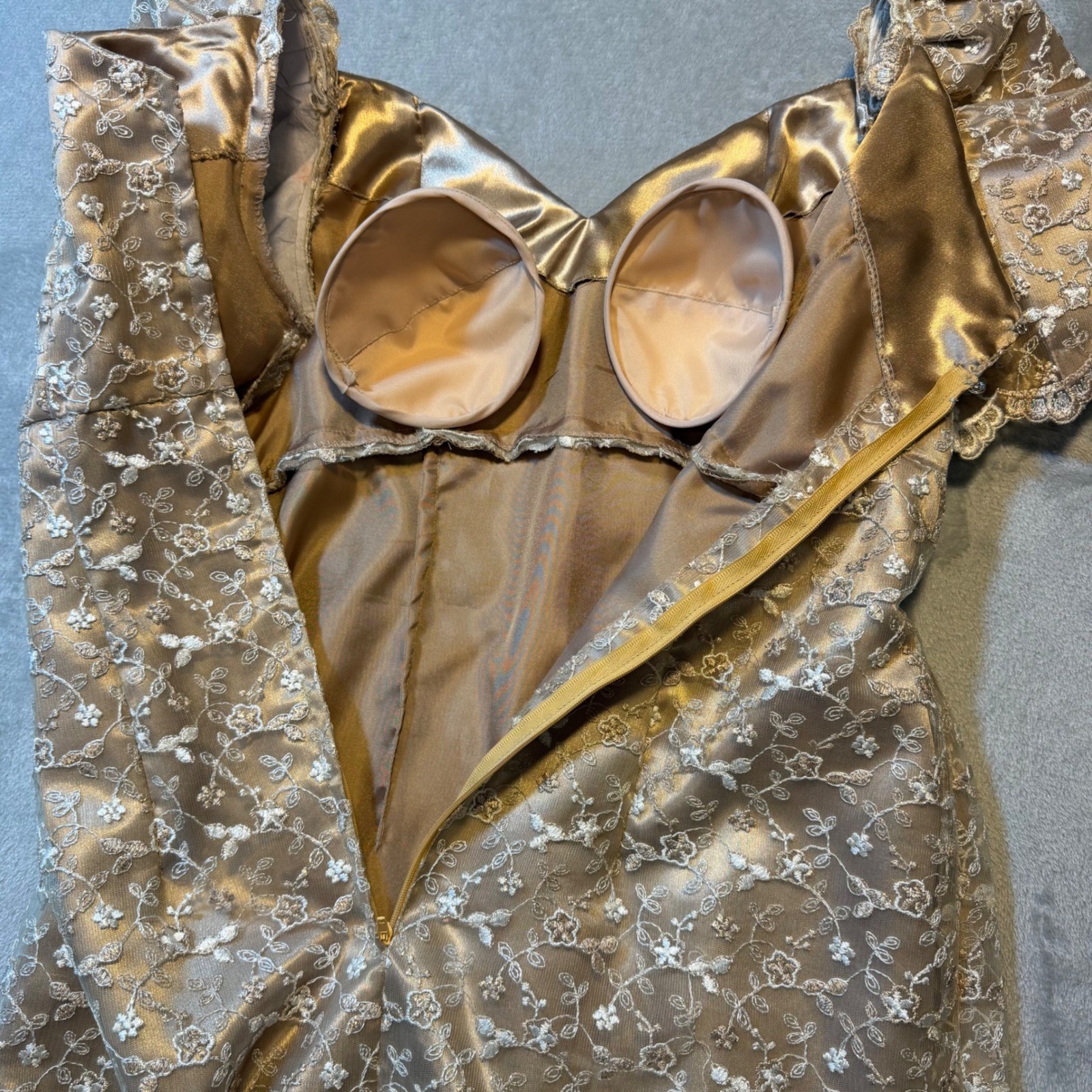 Vintage 90s Champagne Gold Lace Floral Maxi Dress Sweetheart Formal Gown 10