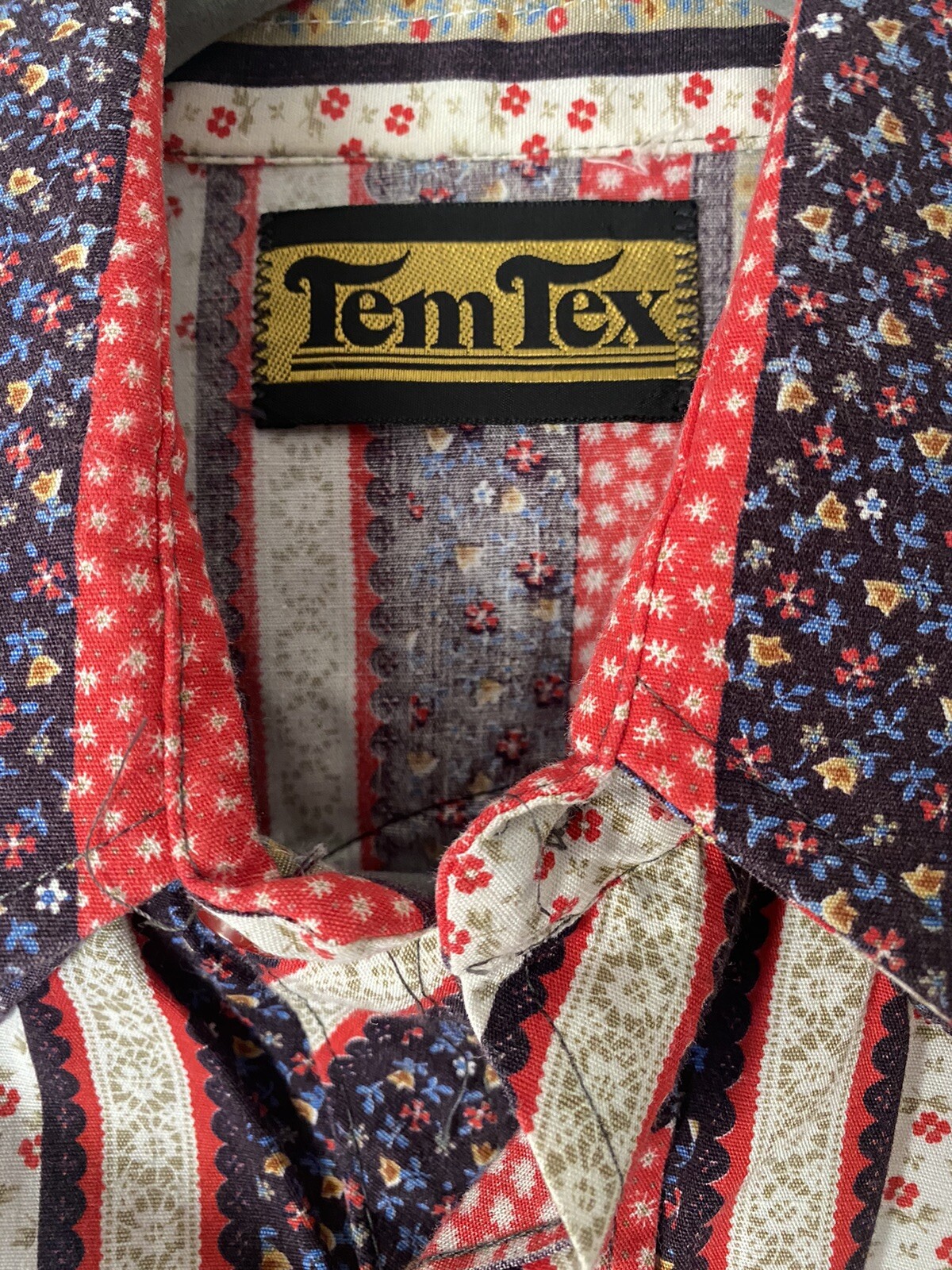 Vintage Tem Tex Western Flair Women’s Long Sleeve Rockabilly Floral Snap shirt