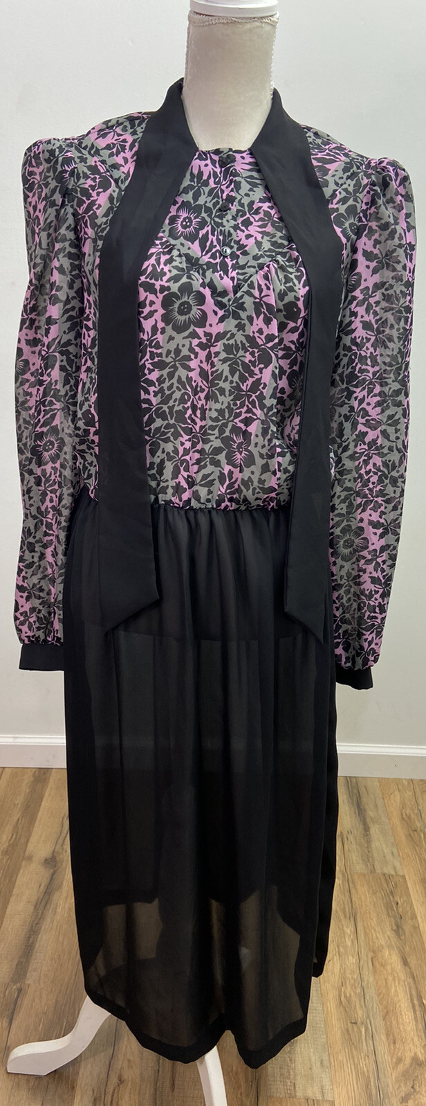 Vintage 60s Sheer Black and Purple Floral Blouson Tie Neck Dress Women’s Size 12