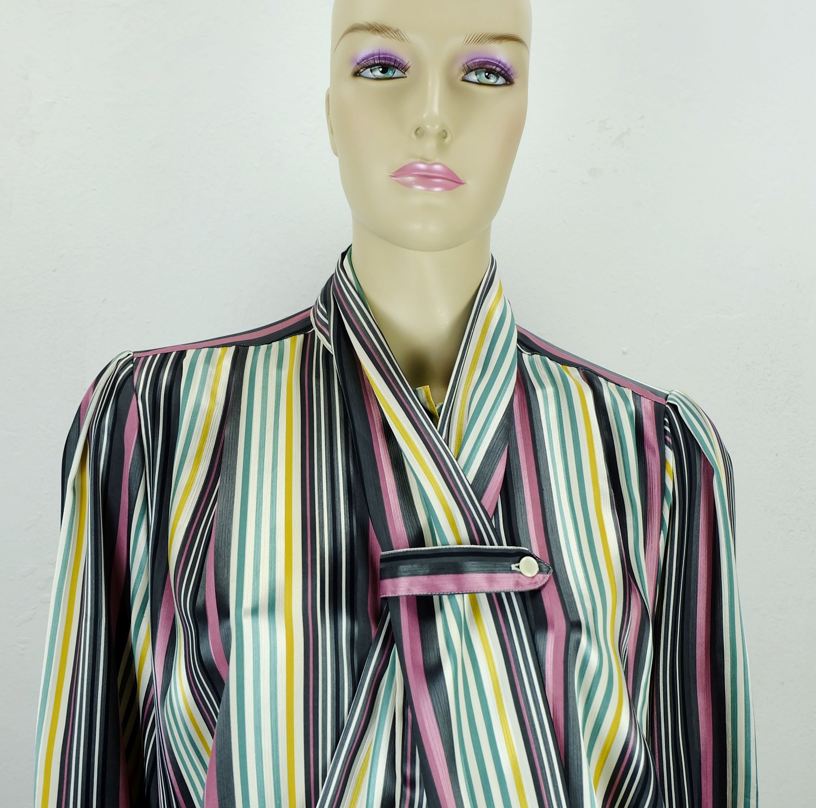 Striped 80s blouse satin blouse Lucia West Germany slip size M