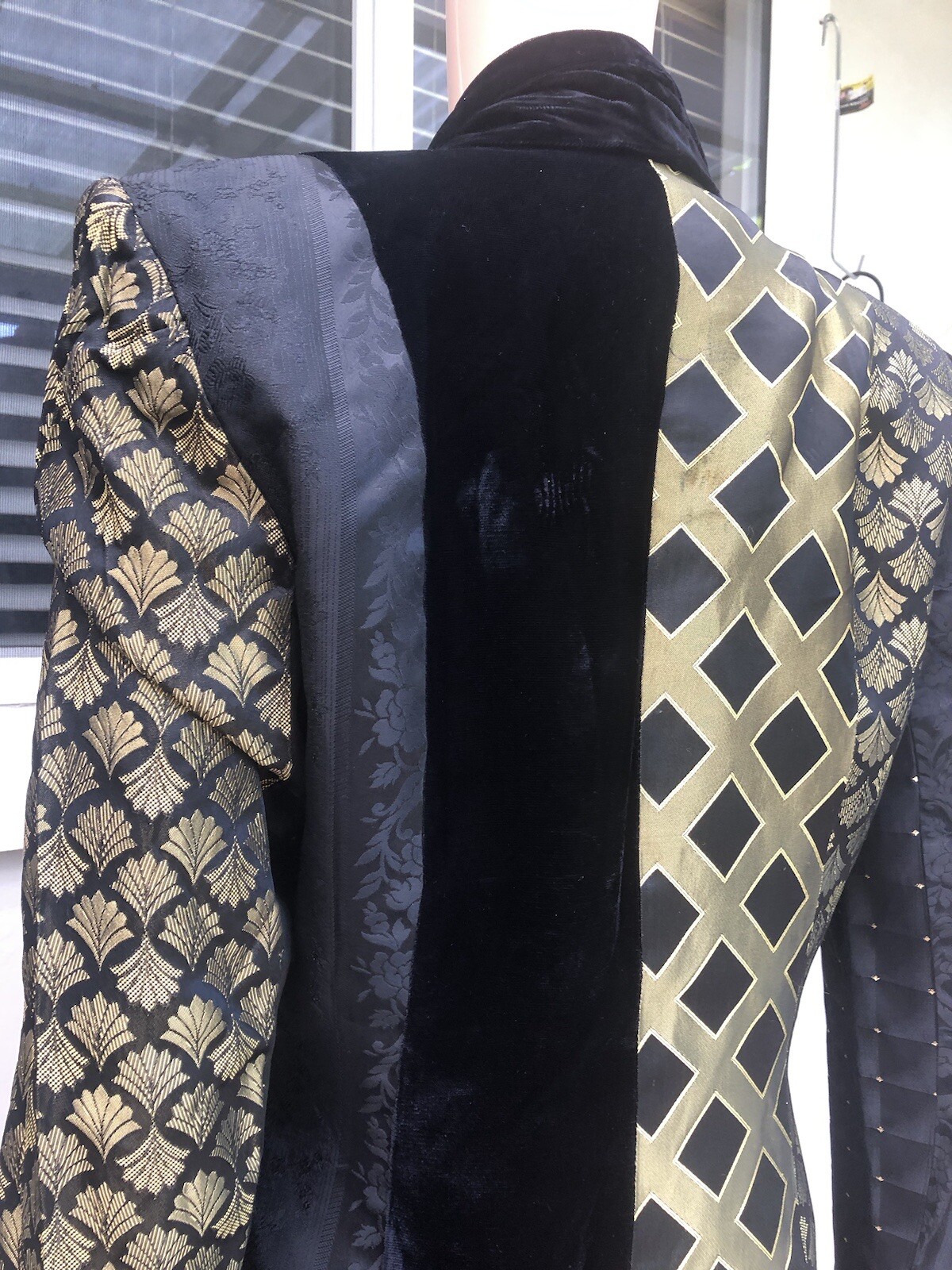 Vtg 80s Stanley Blacker For Gantos Black Gold Statement Cocktail Jacket S