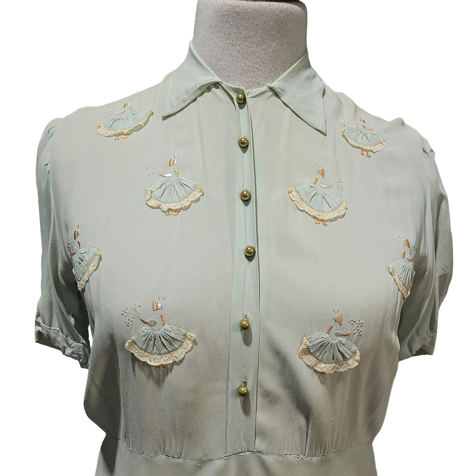 Vintage 1940s Mint Green Dress with Ballerina Embroidery and Pleated Skirt