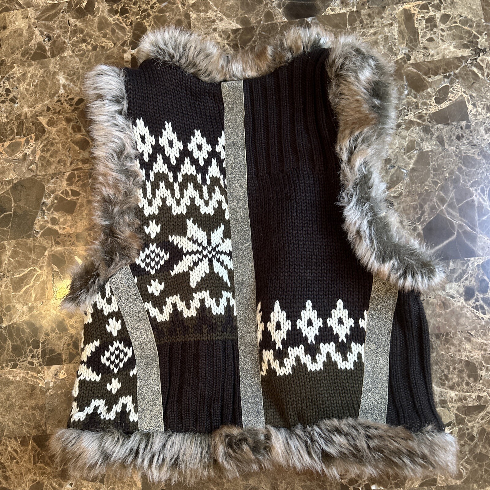 Y2K SNOWFLAKE FUR VEST S/M HIPPIE BOHO SKATER GRUNGE WHIMSIGOTH FAIRY WITCHY