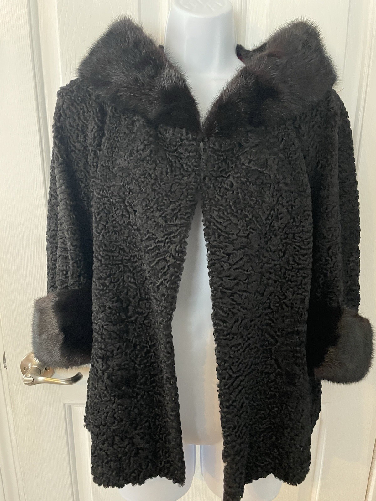 Vintage Mirrow’s Fur Black Lamb Jacket w/ Dark Mink Collar Matching Cuffs Prop