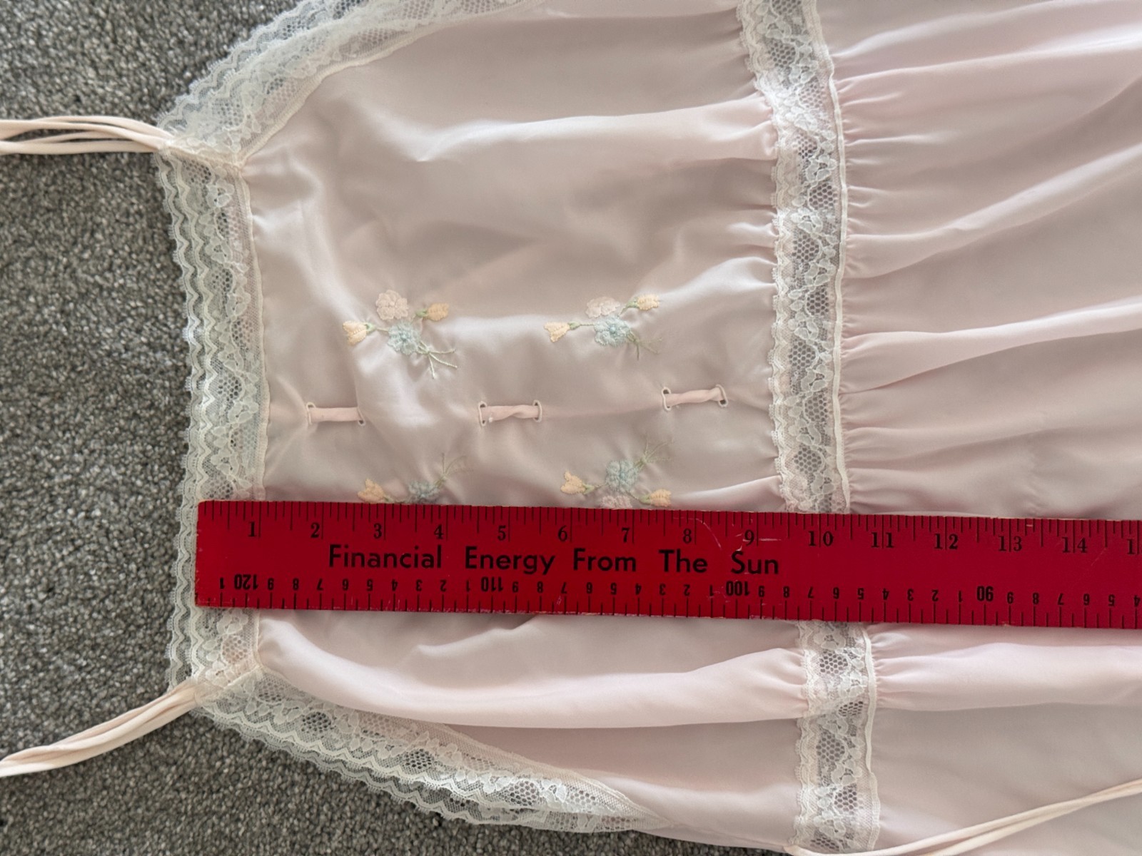 Vintage 70s 80s Corhan Noumair Pink Peignoir Set Embroidered Lace ILGWU USA S
