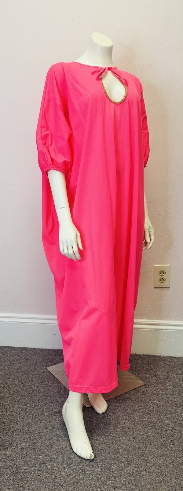Vintage 60’s 70’s Hostess Caftan Nightgown Nylon Day-glo Pink Maxi Dress Onesize