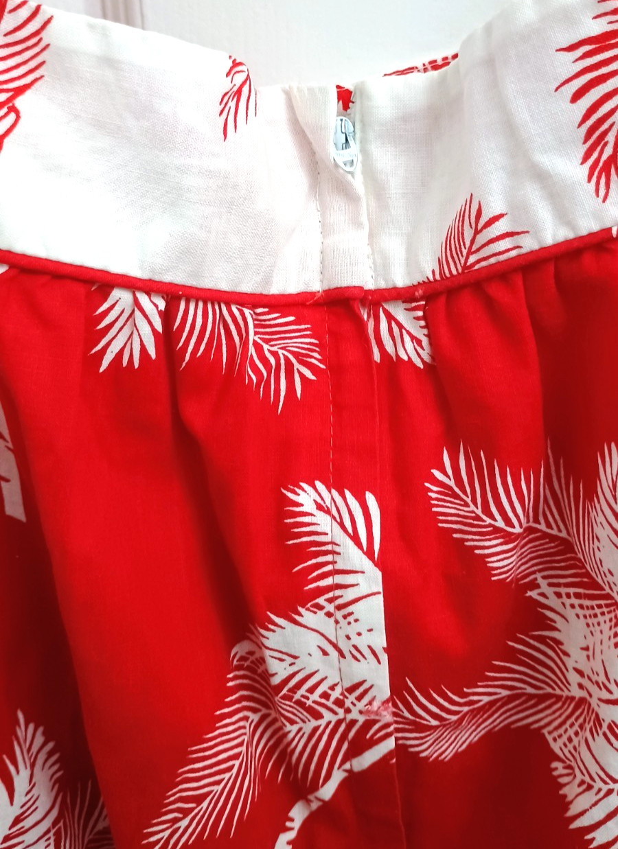 Hawaii Palm Tree Tropicana Long Dress size Large 1960’s