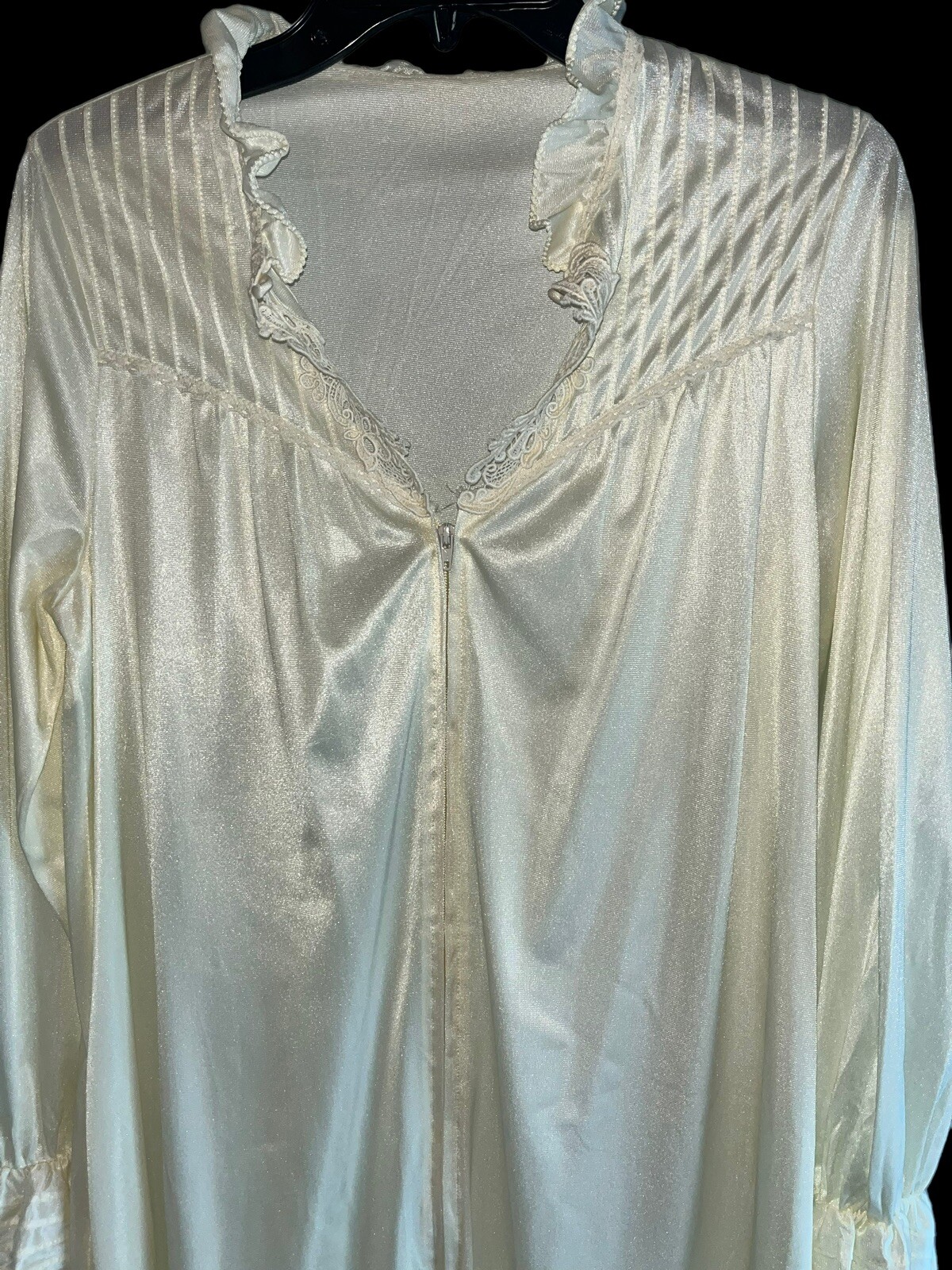 1980s Gossard Artemis Satin Nightgown Robe Full Zip Size M Ivory Sexy Neckline