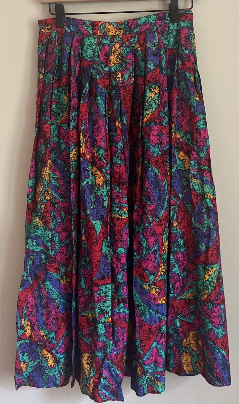 VIntage Skirt Full Pleated 80s 90s Print Rayon Womens Size Small Secretary