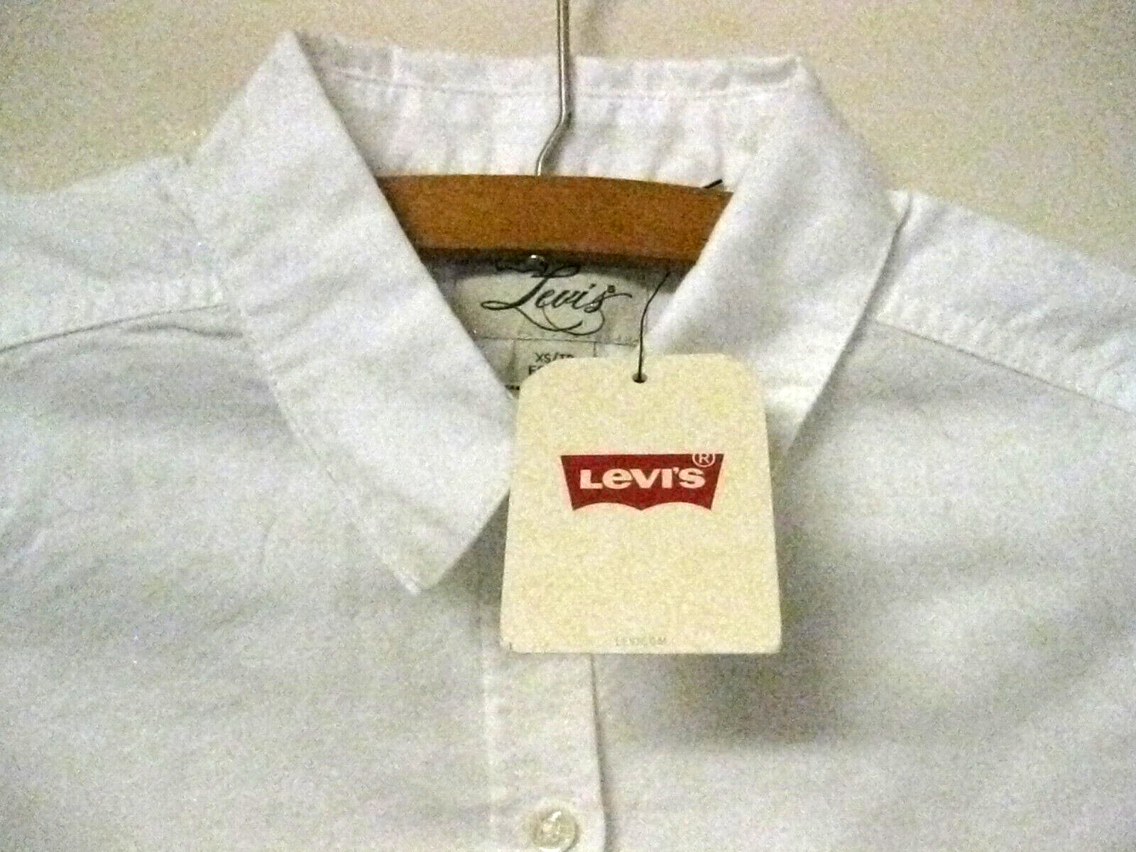 Women’s Levi Heavy Denim Cotton Twill White Western Shirt Size XS Long Sleeve