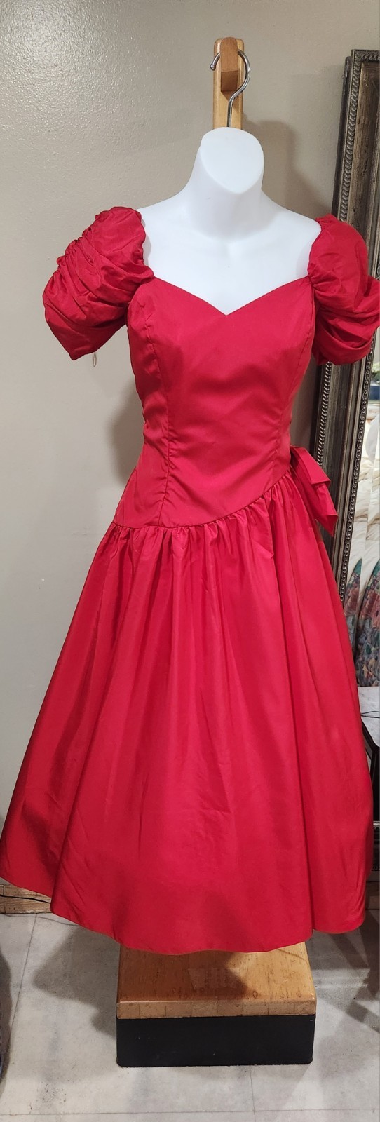 Vintage Red Prom Dress * sz XS * Good To Very Good Condition