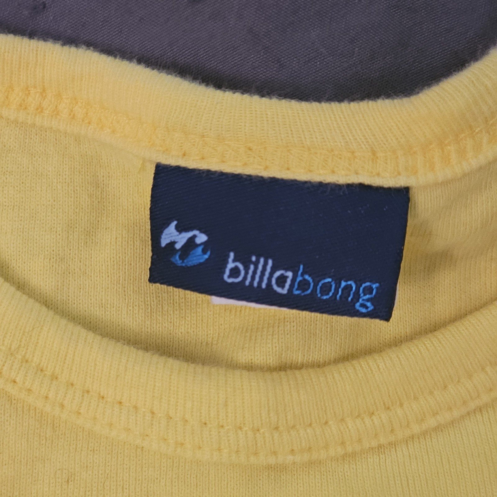 Billabong Yellow Palm Tree Graphic T Shirt 90s Women’s Small Y2K Surf Skater Vtg