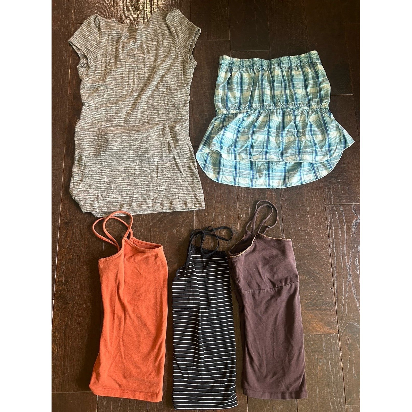 Y2K Women’s Bundle Size Large Tube Top Pearl Button Spaghetti Strap Tank Shirt