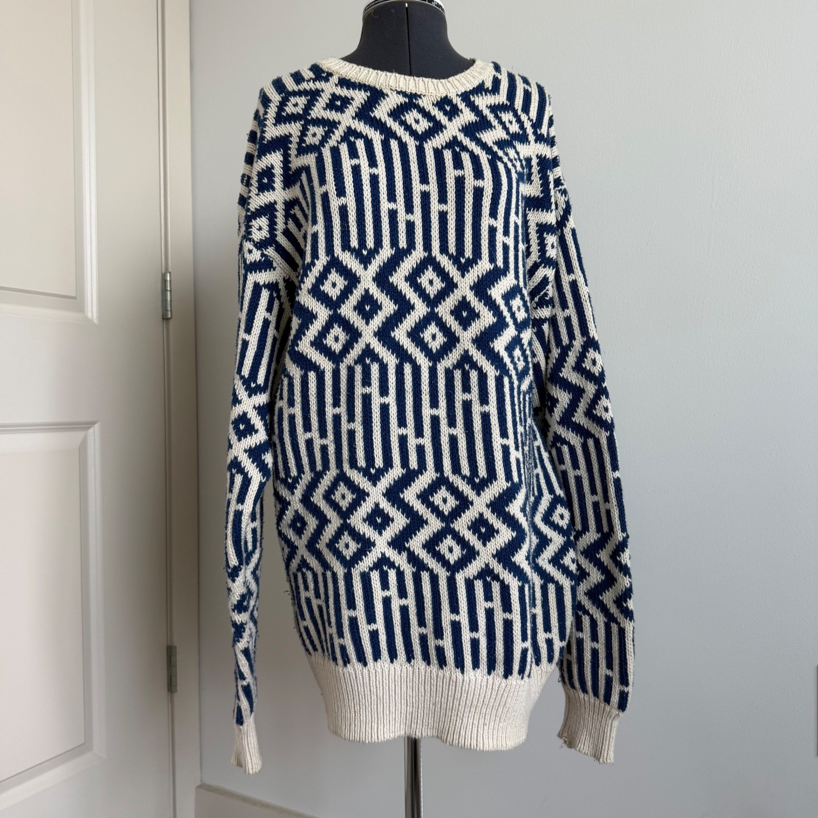 Vintage British Khaki 100% Cotton Print Crewneck Sweater