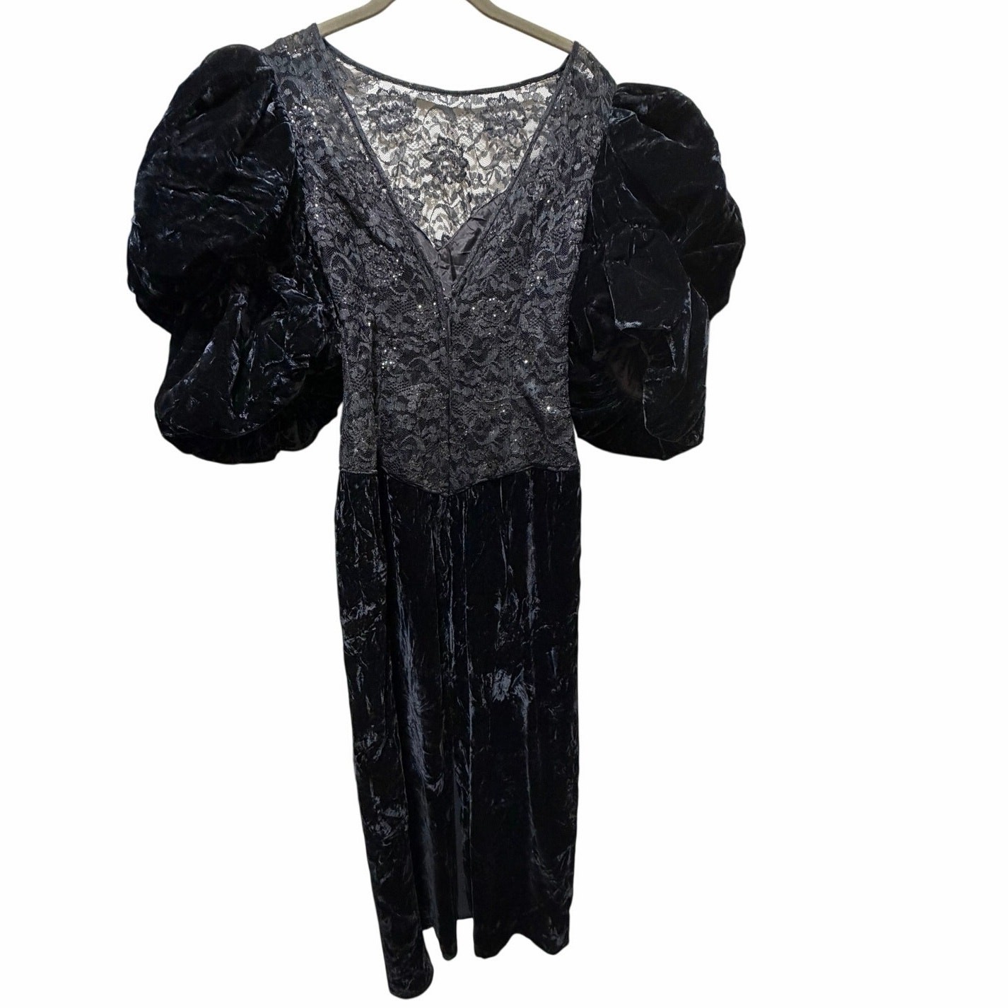 VTG 80s XS Victorian Velvet Lace Puff Sleeve Maxi Gown Whimsigoth Gothic Dress