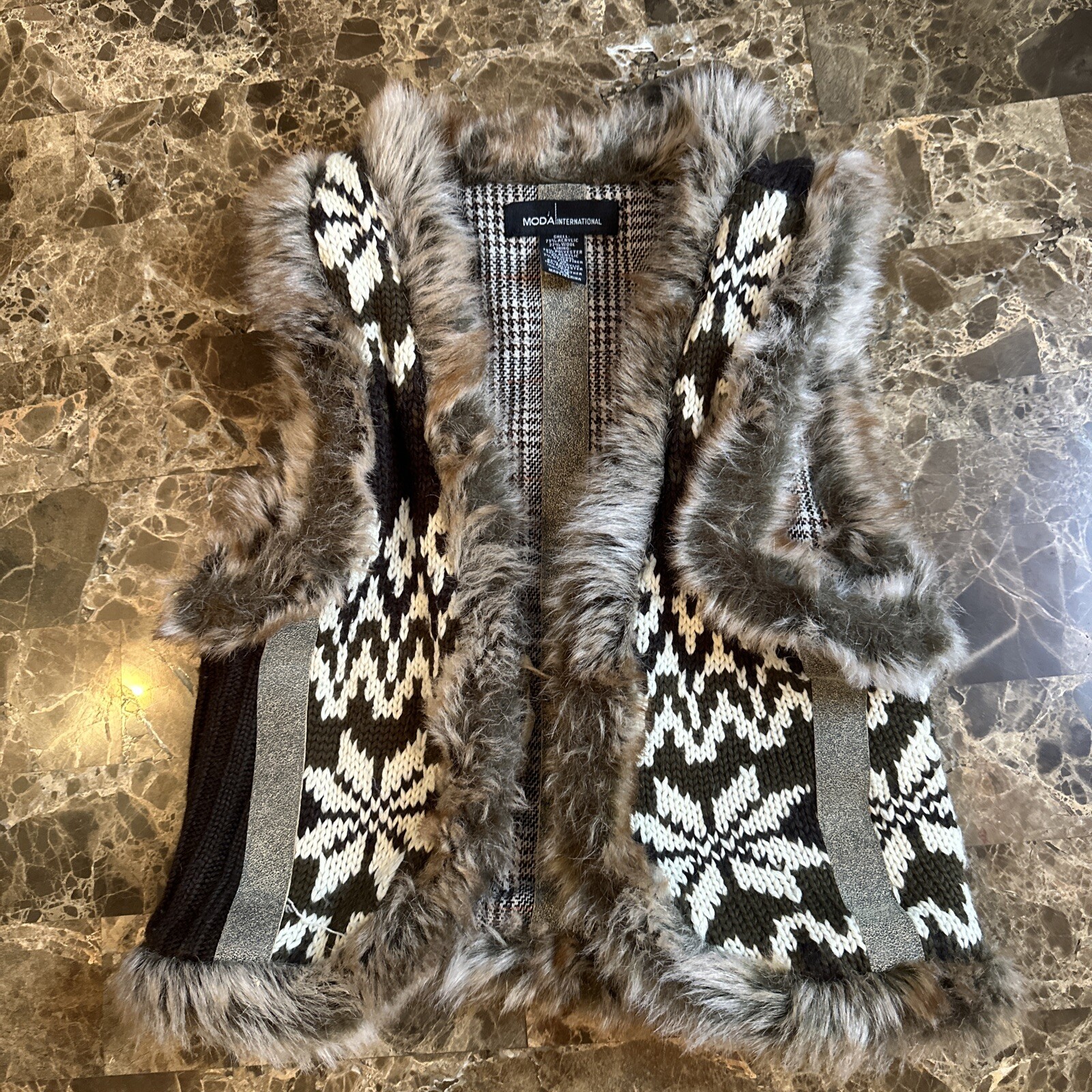 Y2K SNOWFLAKE FUR VEST S/M HIPPIE BOHO SKATER GRUNGE WHIMSIGOTH FAIRY WITCHY
