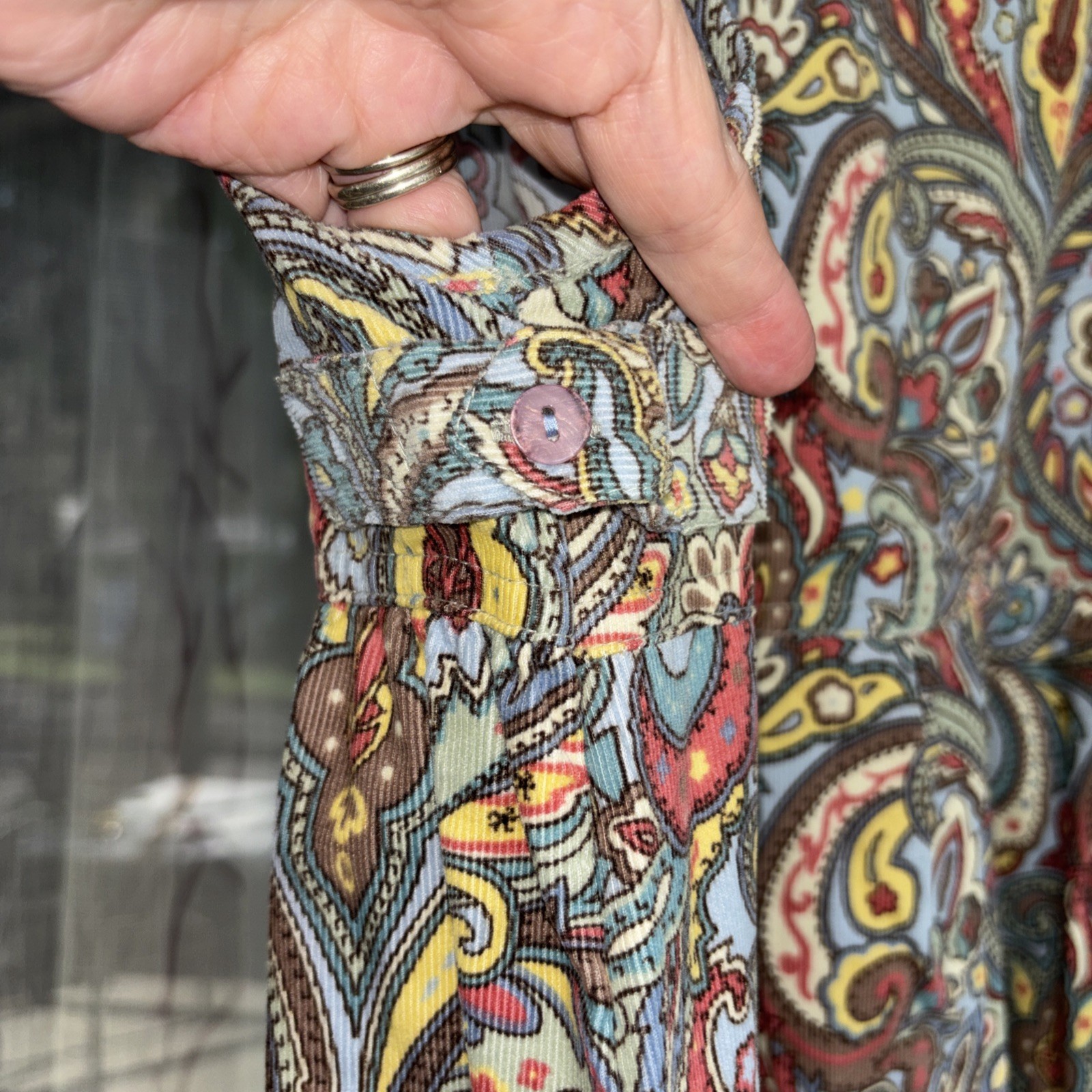Vintage Erika & Co Green Corduroy Jumper w Blue/Red Paisley Florals Size L