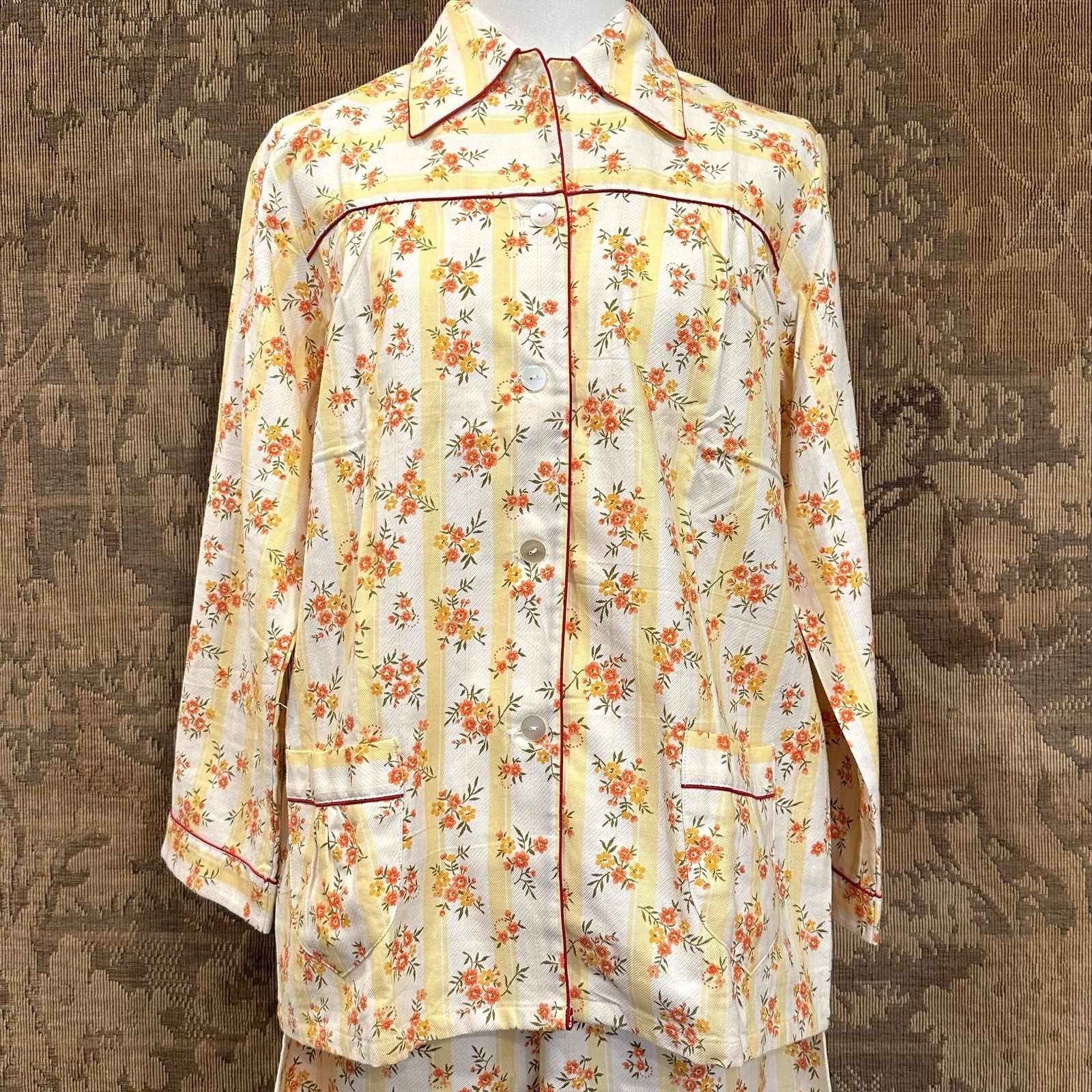Vintage 60s / 70s  DEADSTOCK Chinese Plum Blossom Pajamas Lounge Set FLORAL