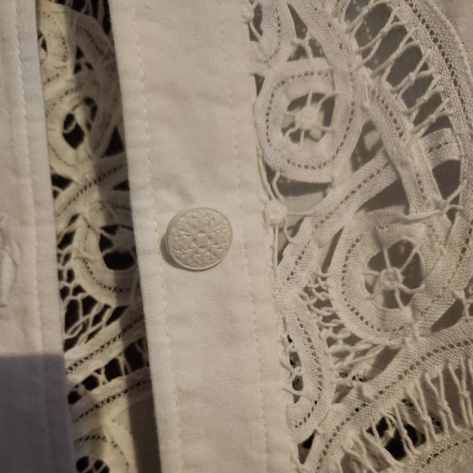 Lims Lace Button Up Blouse Women’s Medium Vintage White Short Sleeve