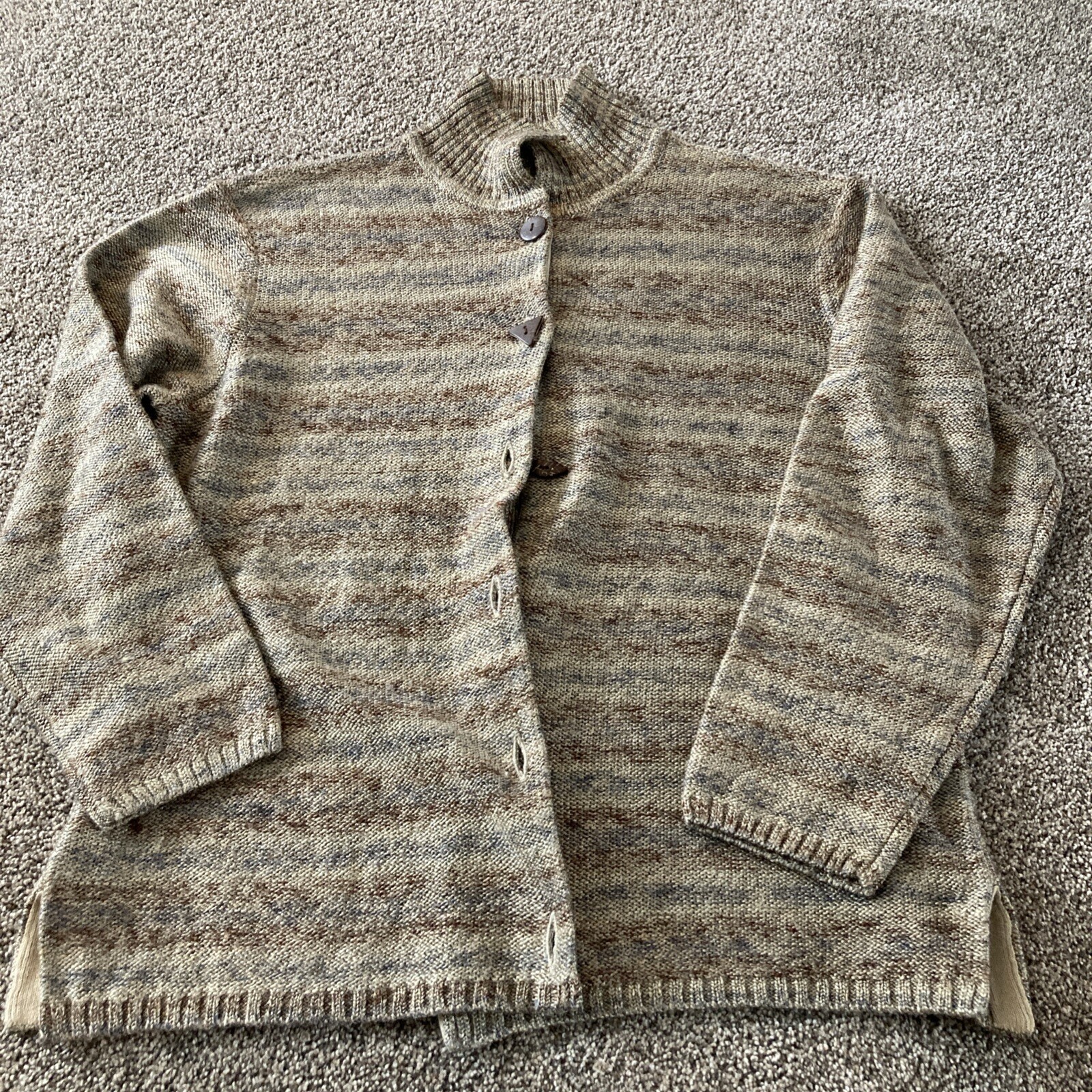 VTG Cabela’s Women’s Sweater M Knit Button Up Cardigan Light Weight Grey Tan