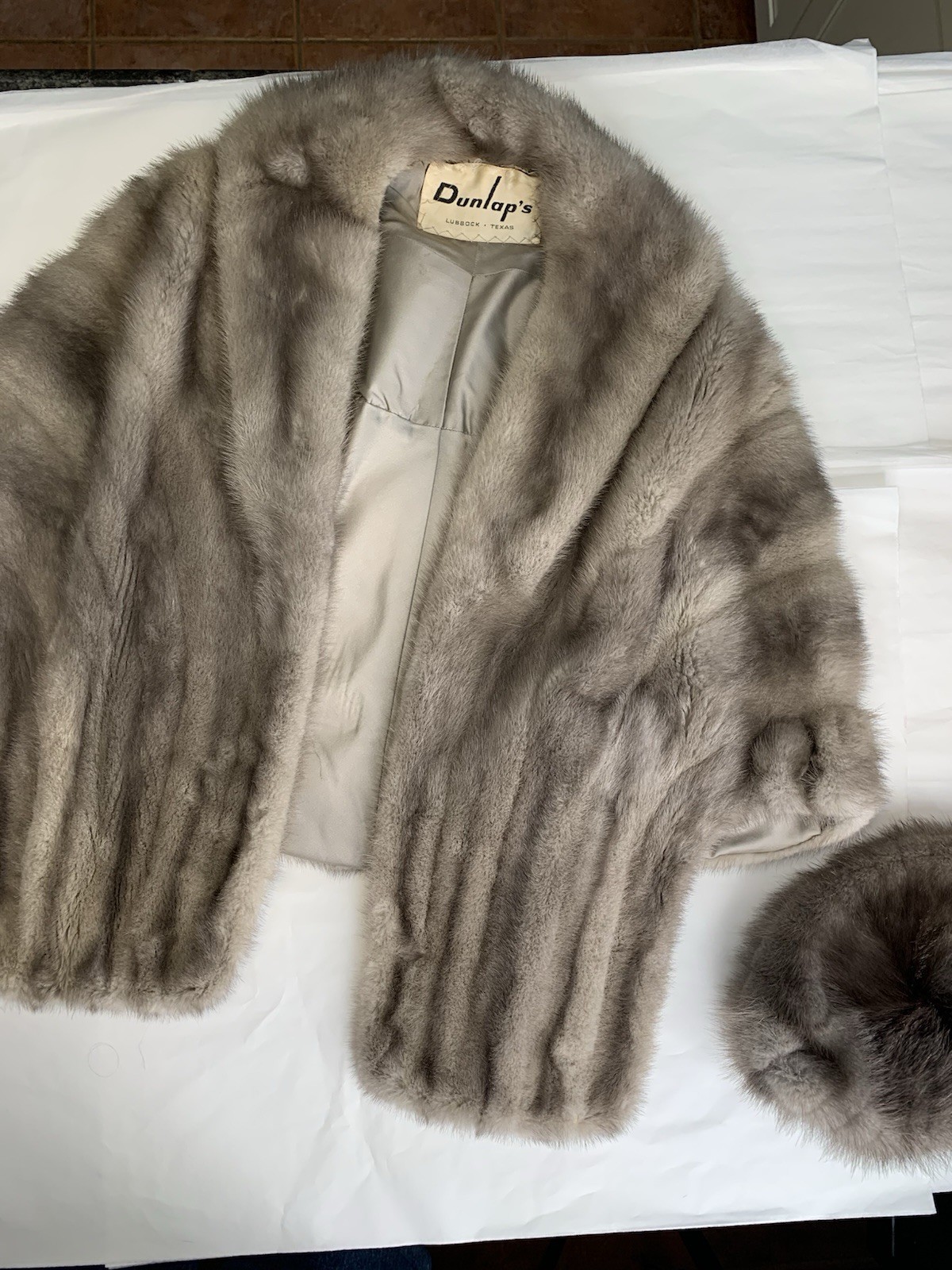 Vtg 70s Mink Fur Stole Silver Gray Wrap Matching Pill Box Hat Grandma Wear Cape
