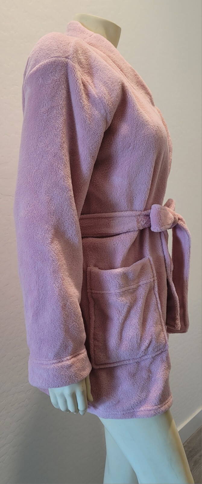 Victorias Secret PINK Plush Logo Wrap Short Soft Cozy Plush Robe Light Pink XS/S
