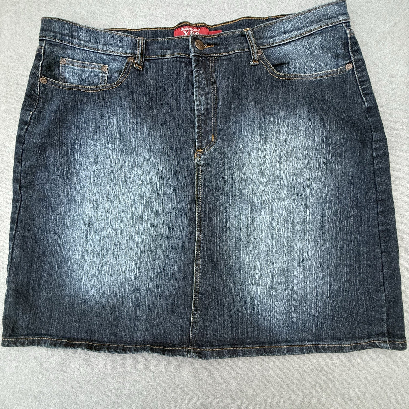 Quality Apparel Women’s Skirt Size 21/22 Jean Skirt Blue Denim