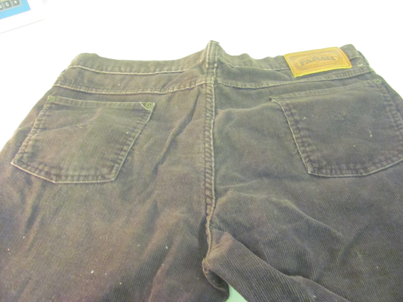 Vintage Farah of Texas Jeans Corduroy Brown Pants – 34″ – Made in El Paso