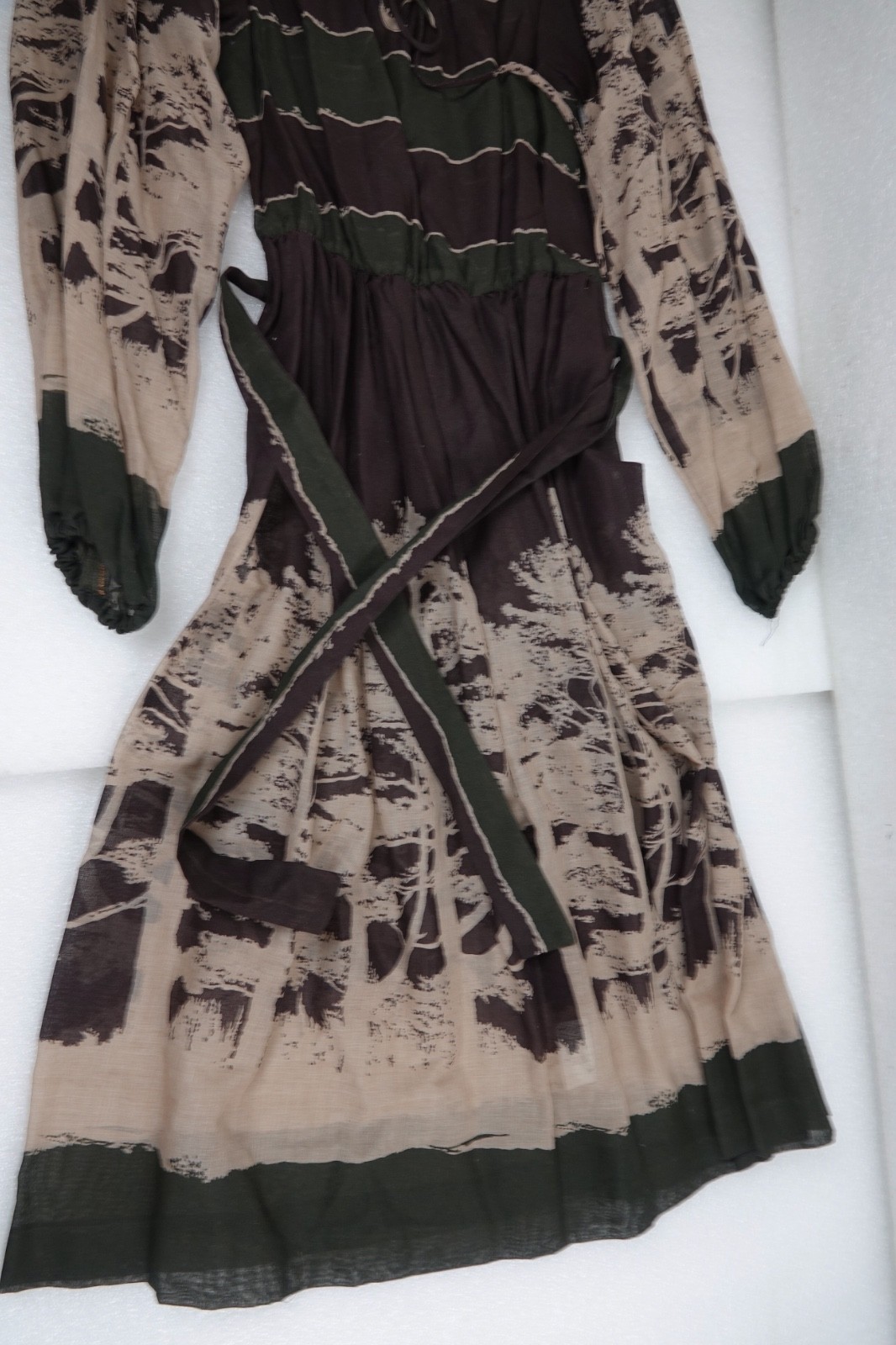 VINTAGE WOMANS CLOTHING JUDY WAYNE NATURAL EARTH DRESS LONG SLEEVED SIZE 9 -10