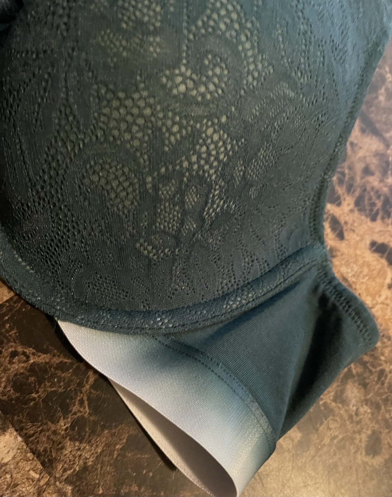 VINTAGE CACIQUE BRA! 40 C. 2 TONE GREEN