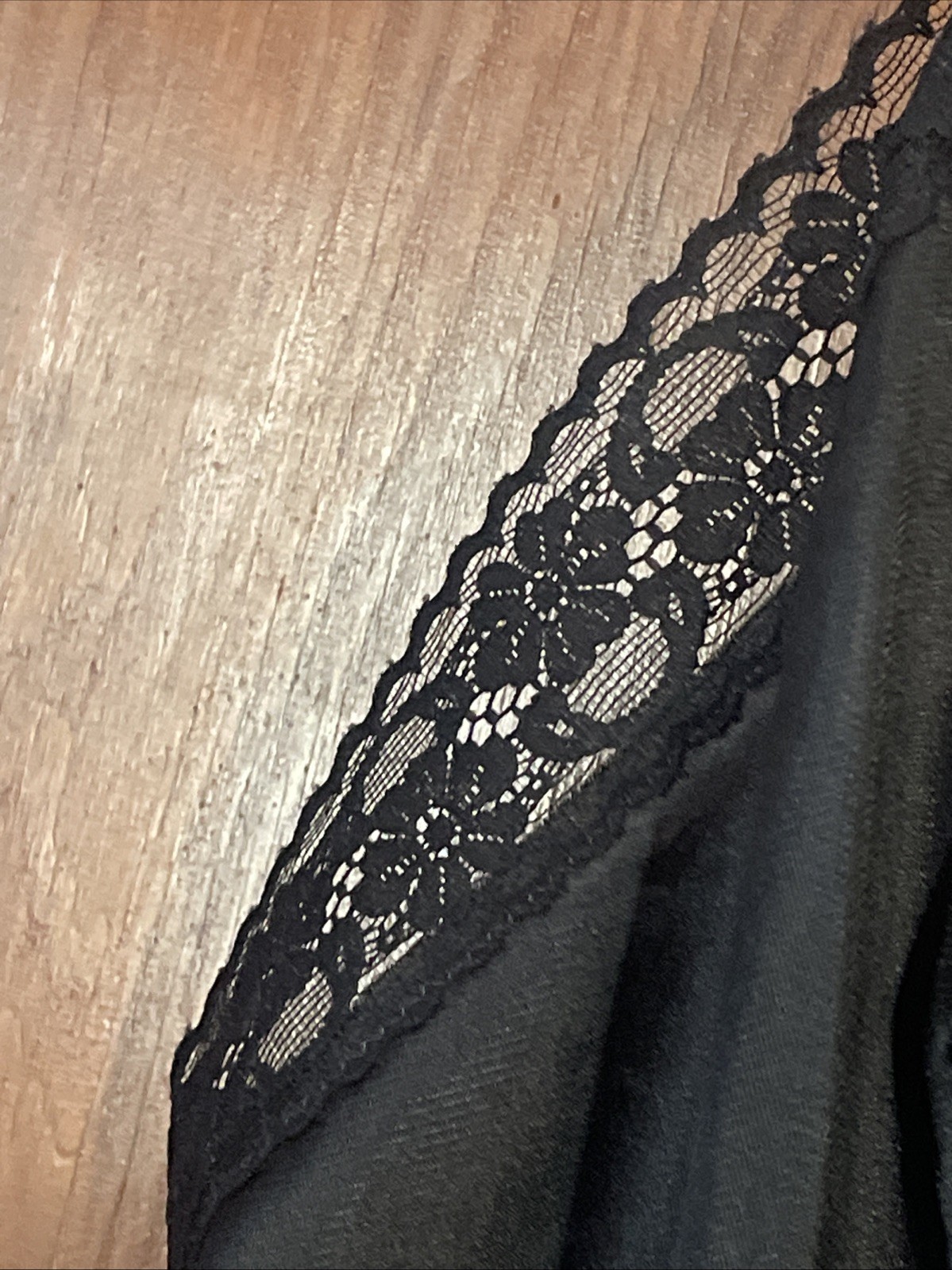 New Vintage Vanity Fair Rosette Lace Full Slip – 10-103 Black