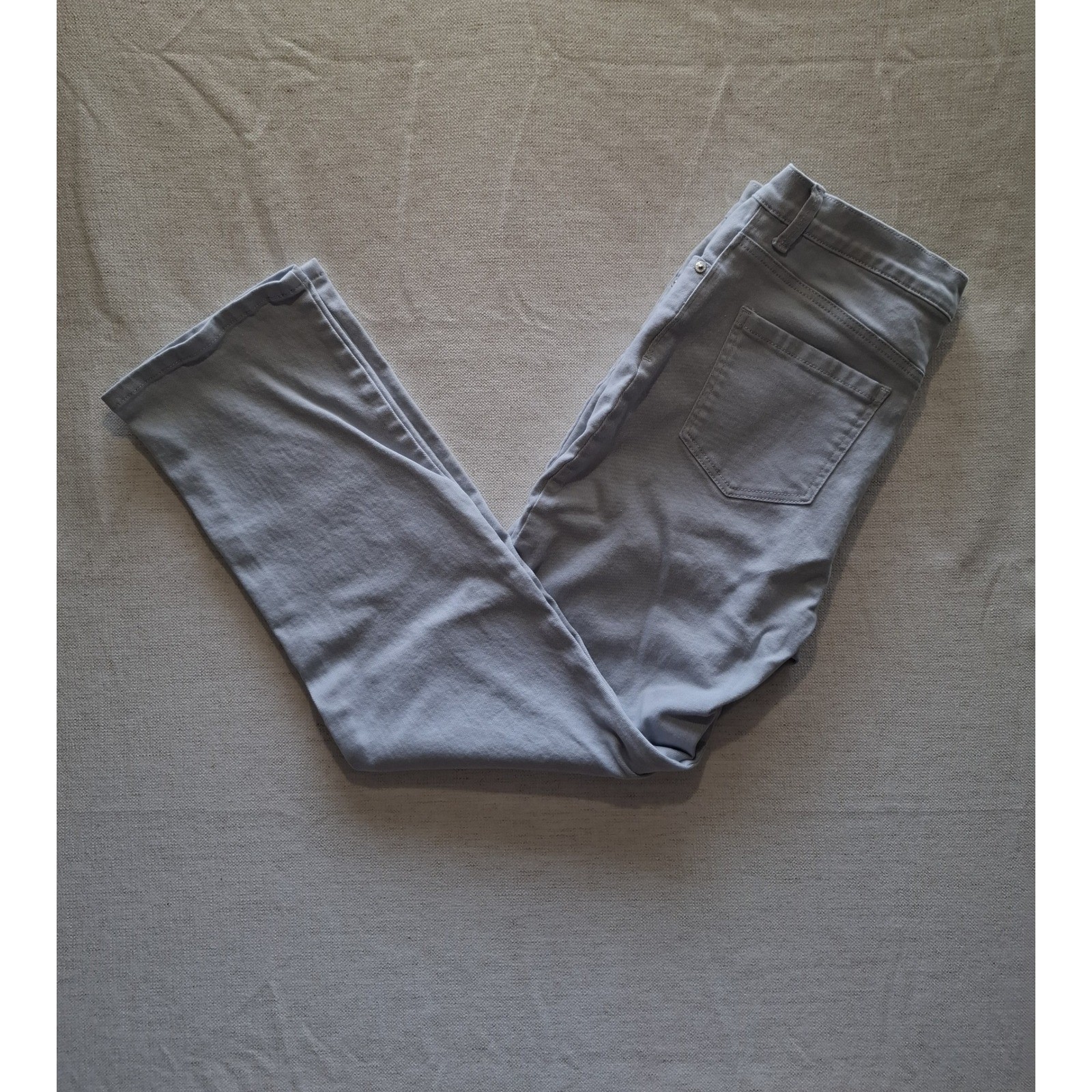 Gloria Vanderbilt Straight Leg Gray Stretch Jeans Classic Casual Chic 12 Petite