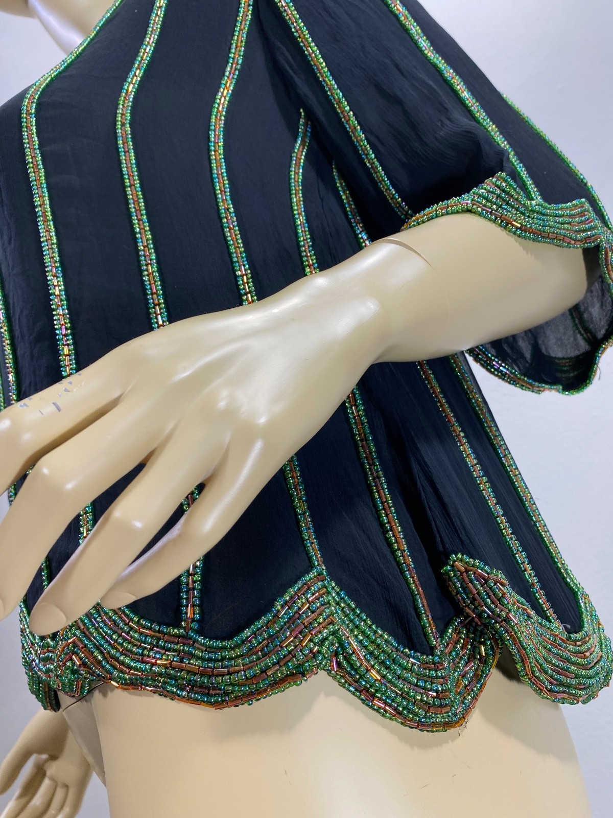 VTG 70s Nieman Marcus Judith Ann Creations SM 100% Silk Beaded Top Deco Gatsby