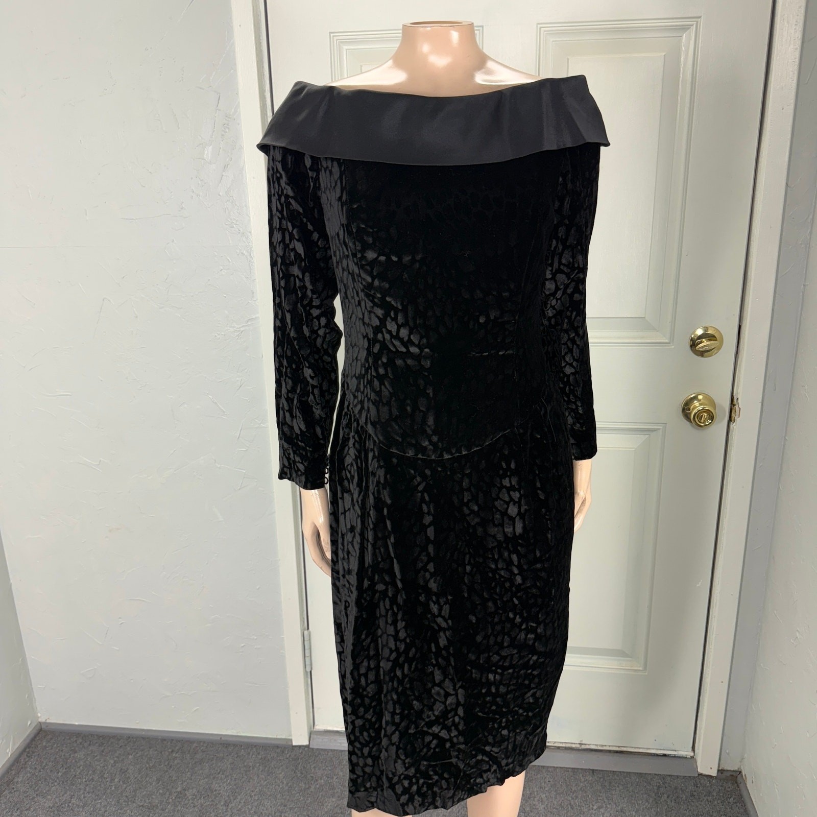 Vintage 90s 80s Tom D’Auria Dress Bow Party Formal Velvet Evening Designer Z12