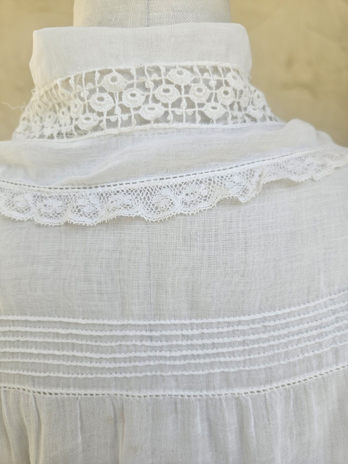 Antique 1900s Edwardian Cotton And Lace Button Up Blouse Delicate Pintucking…