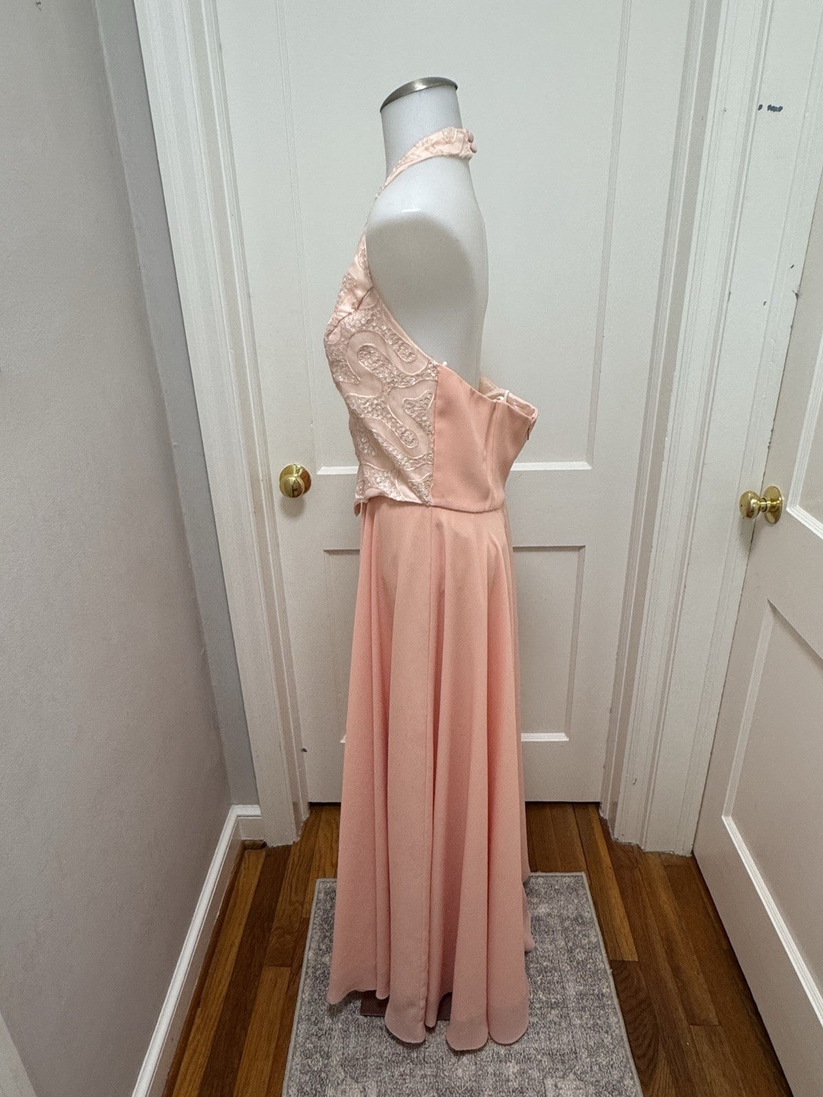 VTG 90s Faviana New York Halter Gown Peach Sequin Backless Maxi Dress Size 13/14