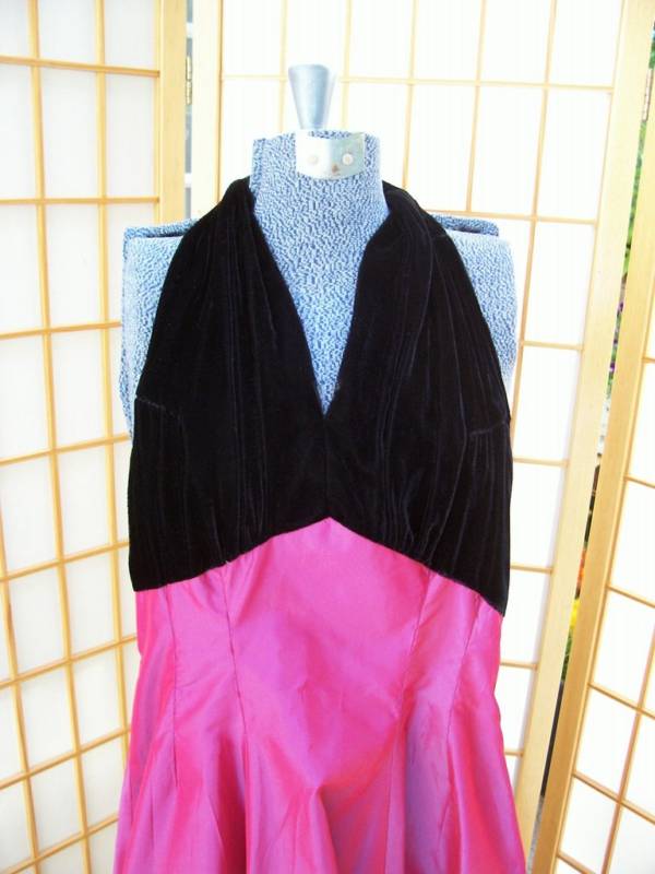 1950S CLASSY Jet Black VELVET HALTER Iridescent Wine TAFFETA Womens PARTY DRESS