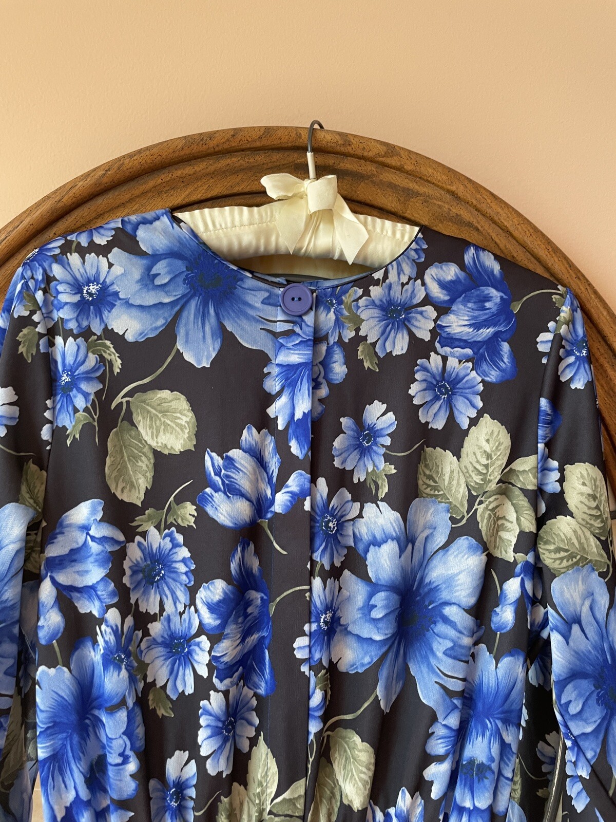 Vintage 1980’s Carol Wright Black Blue Floral Print Poly Dress S/M