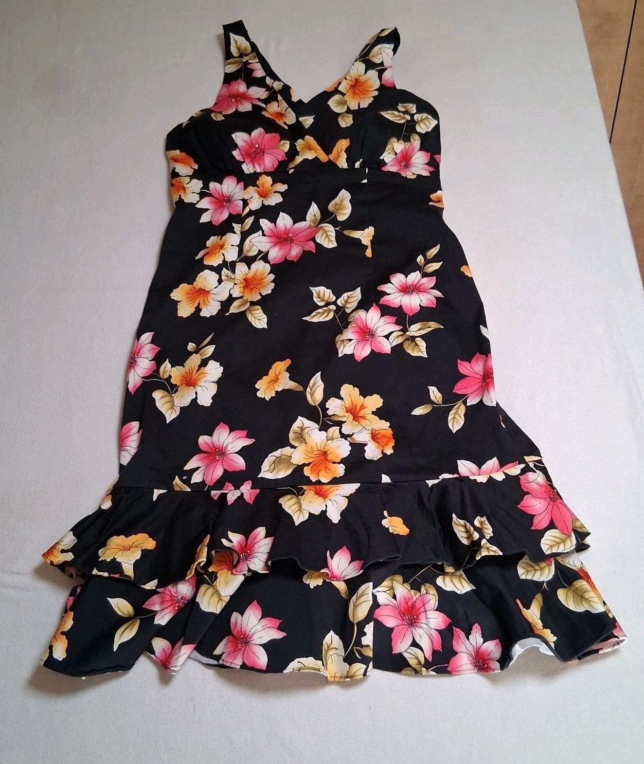 GIORGIO FIORLINI COLLECTION, Black Floral Red Yellow Flowers Zip Back 6 Bobemian