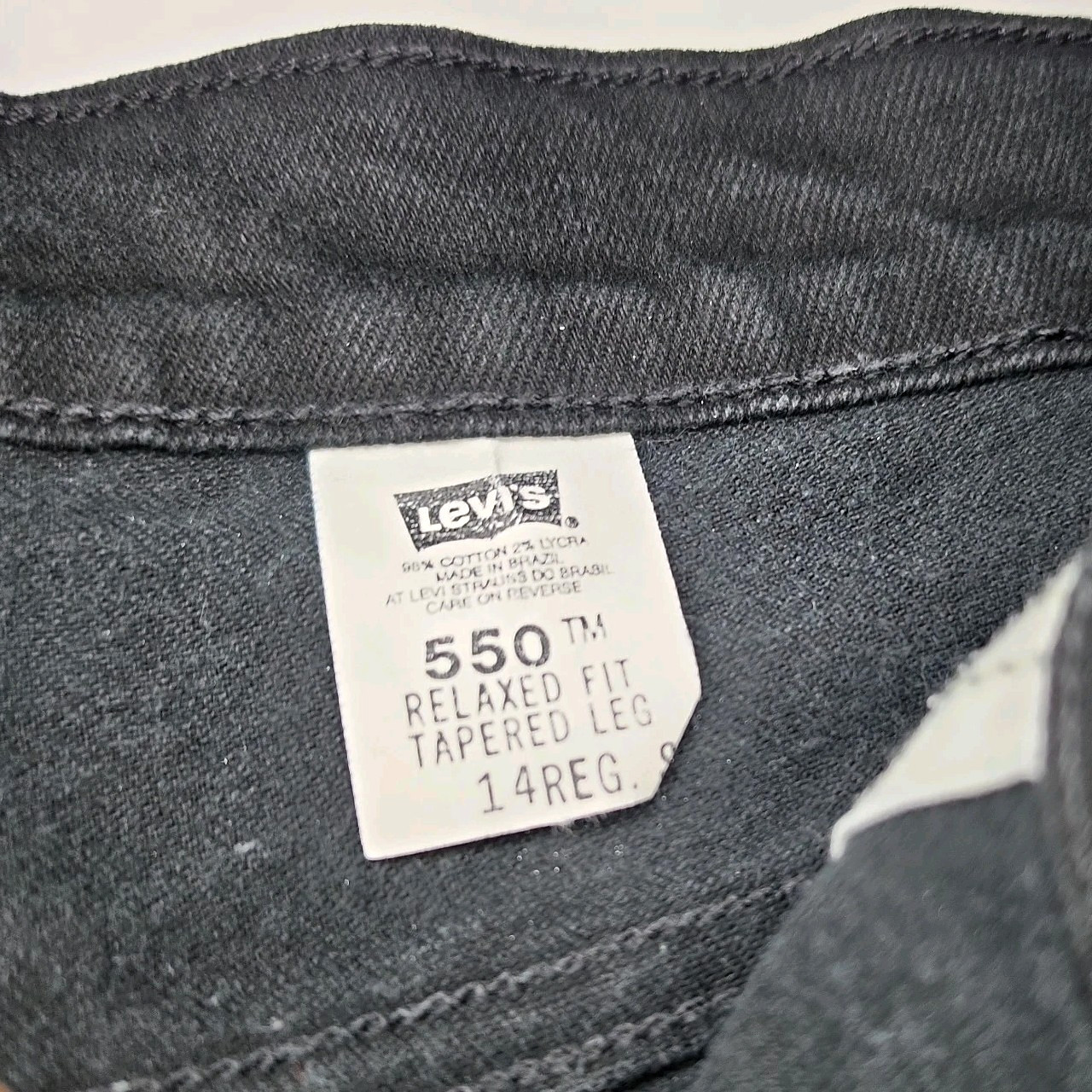 VTG Levi’s 550 Jeans Women’s 14 30×28 Black Relaxed Fit Tapered Leg Brazil 90s