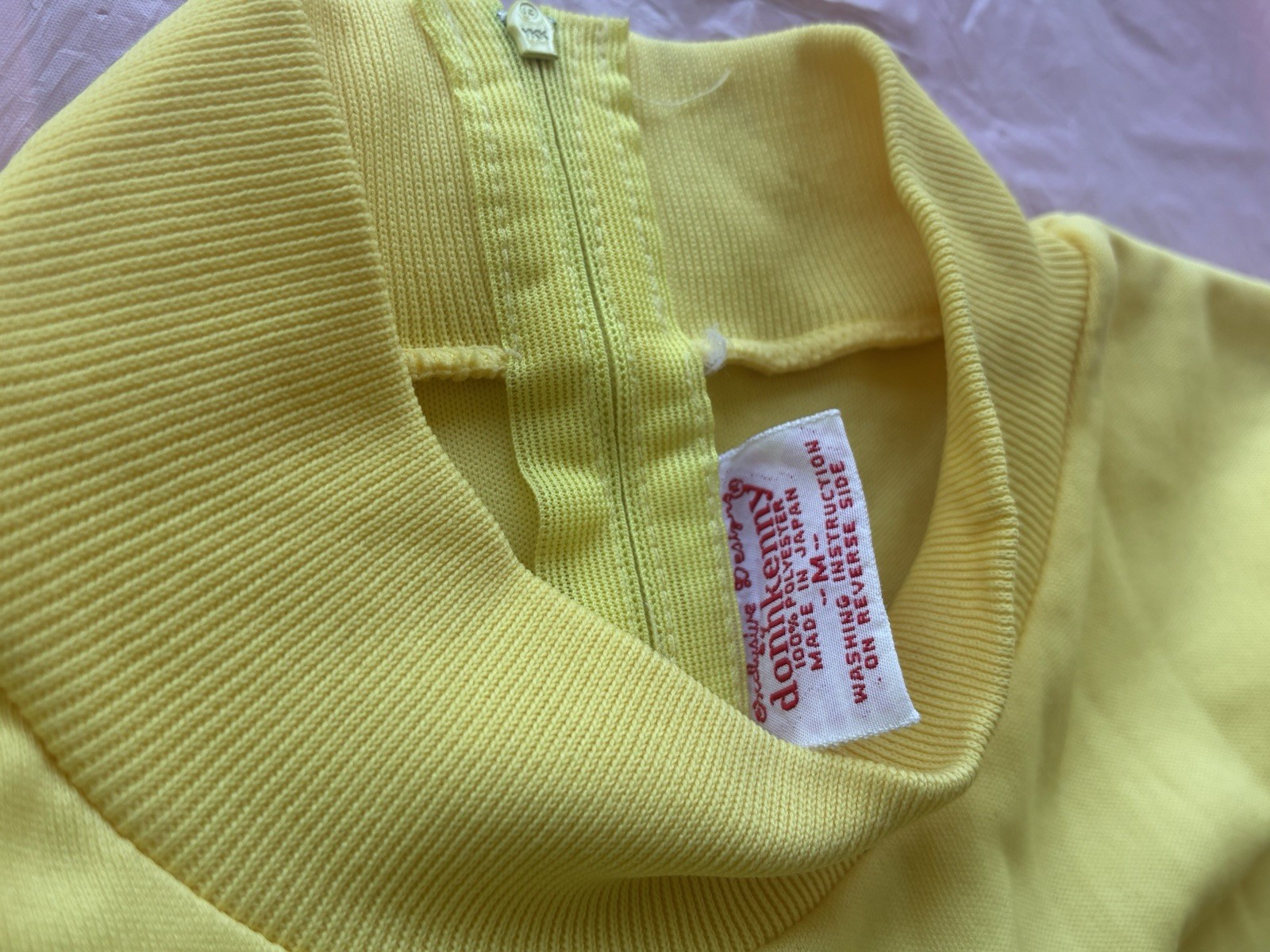 Donnkenny Vintage 60s 70s Retro Women’s Mod Sleeveless Shirt Yellow Sz M