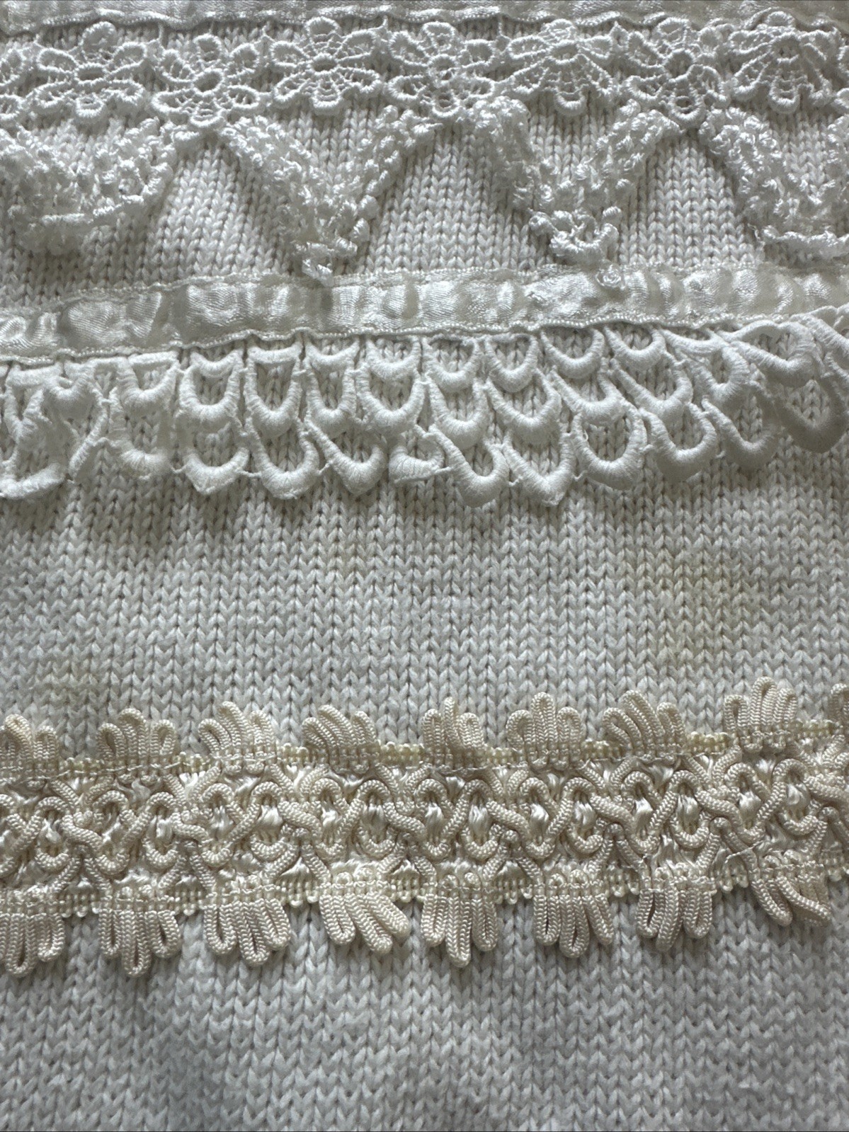 Vintage 90s Bonnie and Bill by Holly Cream Lace Ribbon Trim Sweater Fiarycore