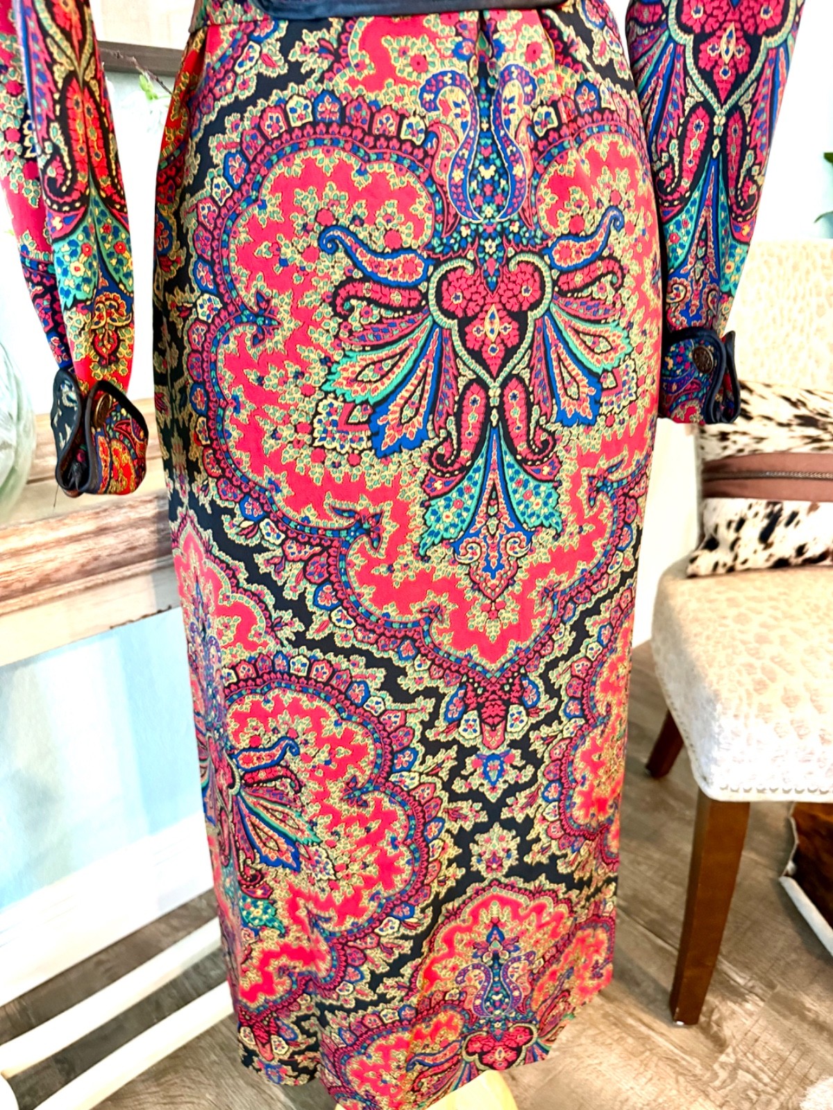 Vintage R Michael Allen 80’s Paisley Red Black Robe Full Collar sz S