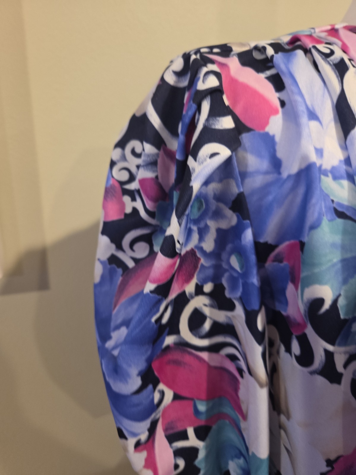 Jenny Petites Vintage floral Pop art Dress Blue Floral Puss Sleeve Pencil Skirt