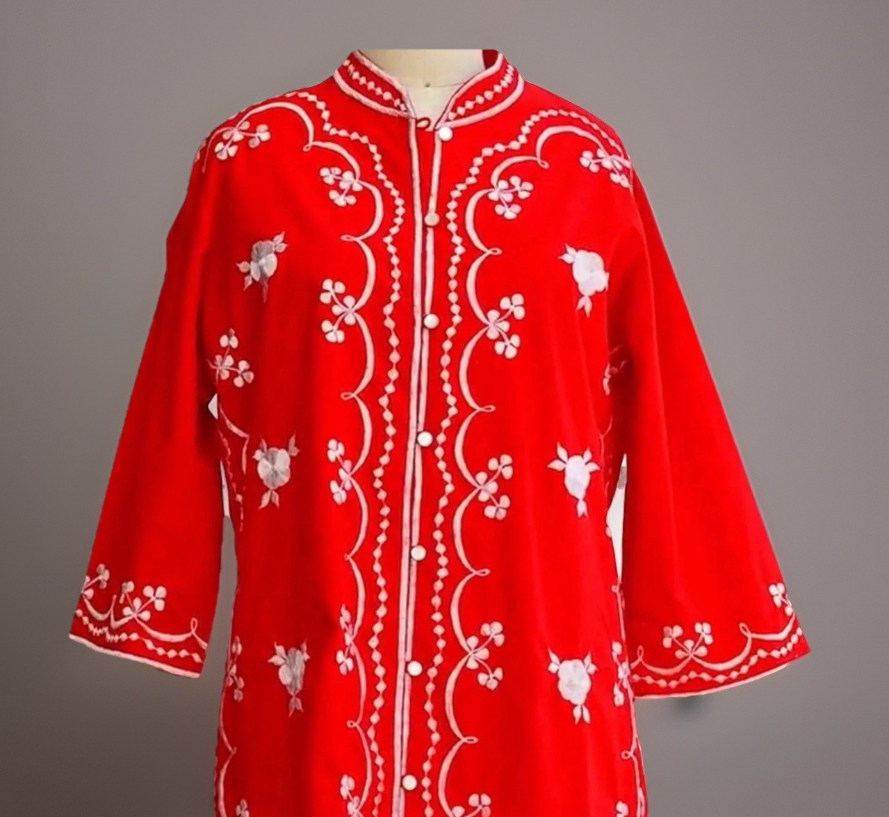 VTG Caro Of Honolulu Dress Red White Embroidered Buttons Down Front 1970’s Sz 12