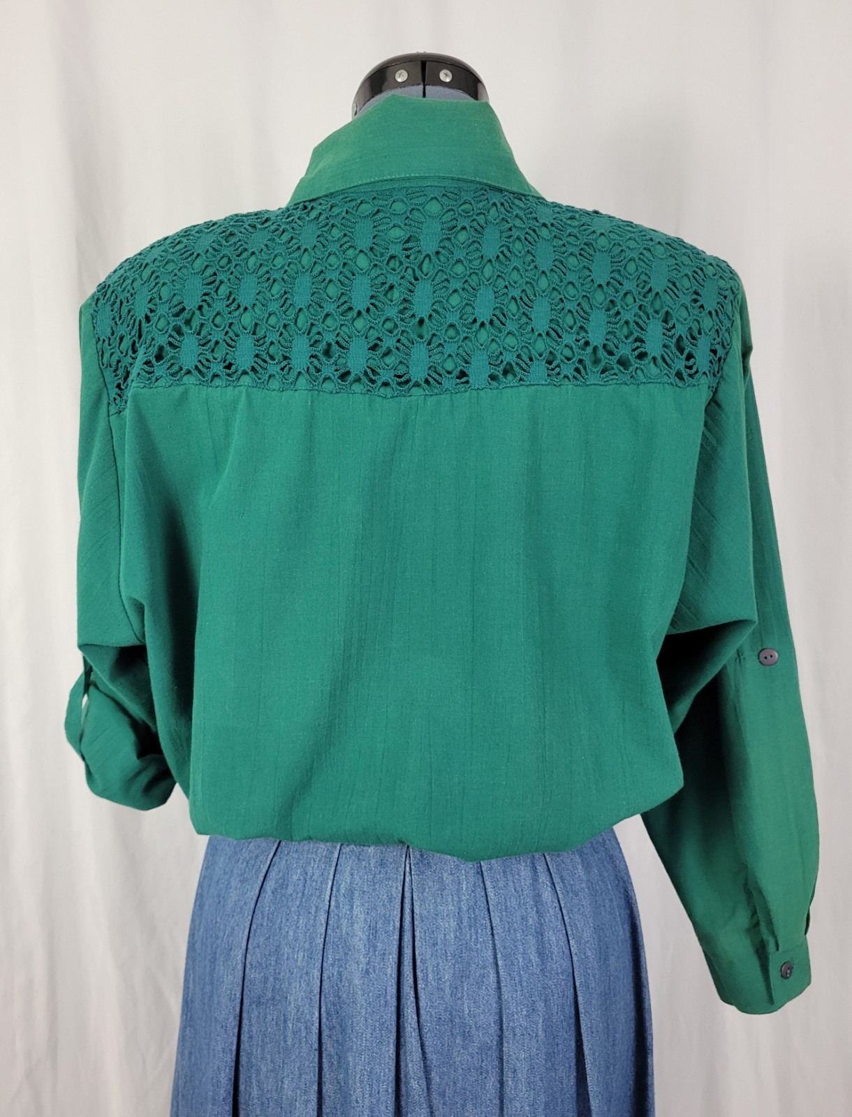 Vintage Tapestry Green Button Down Shirt w Lace Accented Yoke & Pocket Size PM
