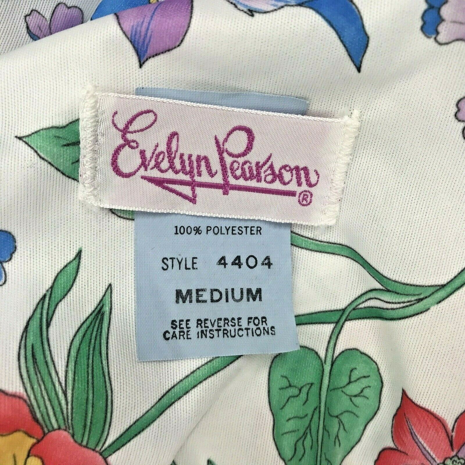 EVELYN PEARSON WOMEN’S SIZE MEDIUM FRONT ZIPPED FLORAL ROBE