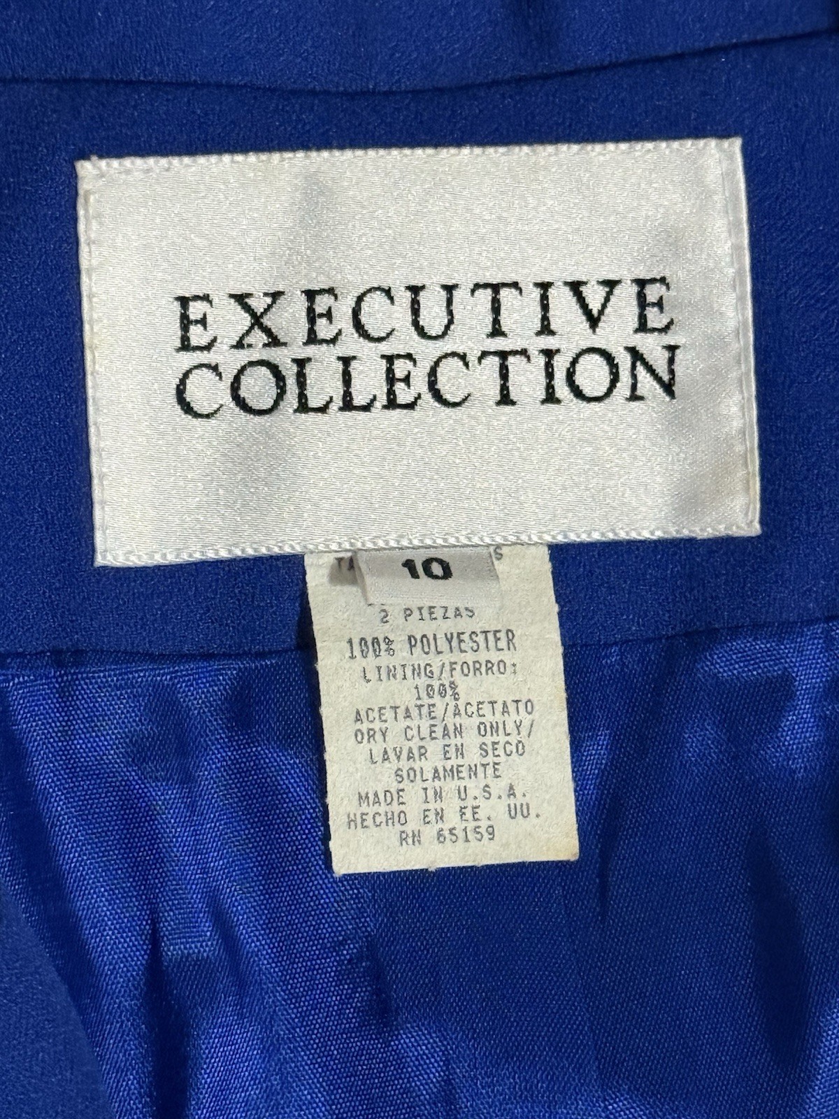 Vintage Executive Collection Women’s Blue Set of Skirt and Coat Size 10 USA Made