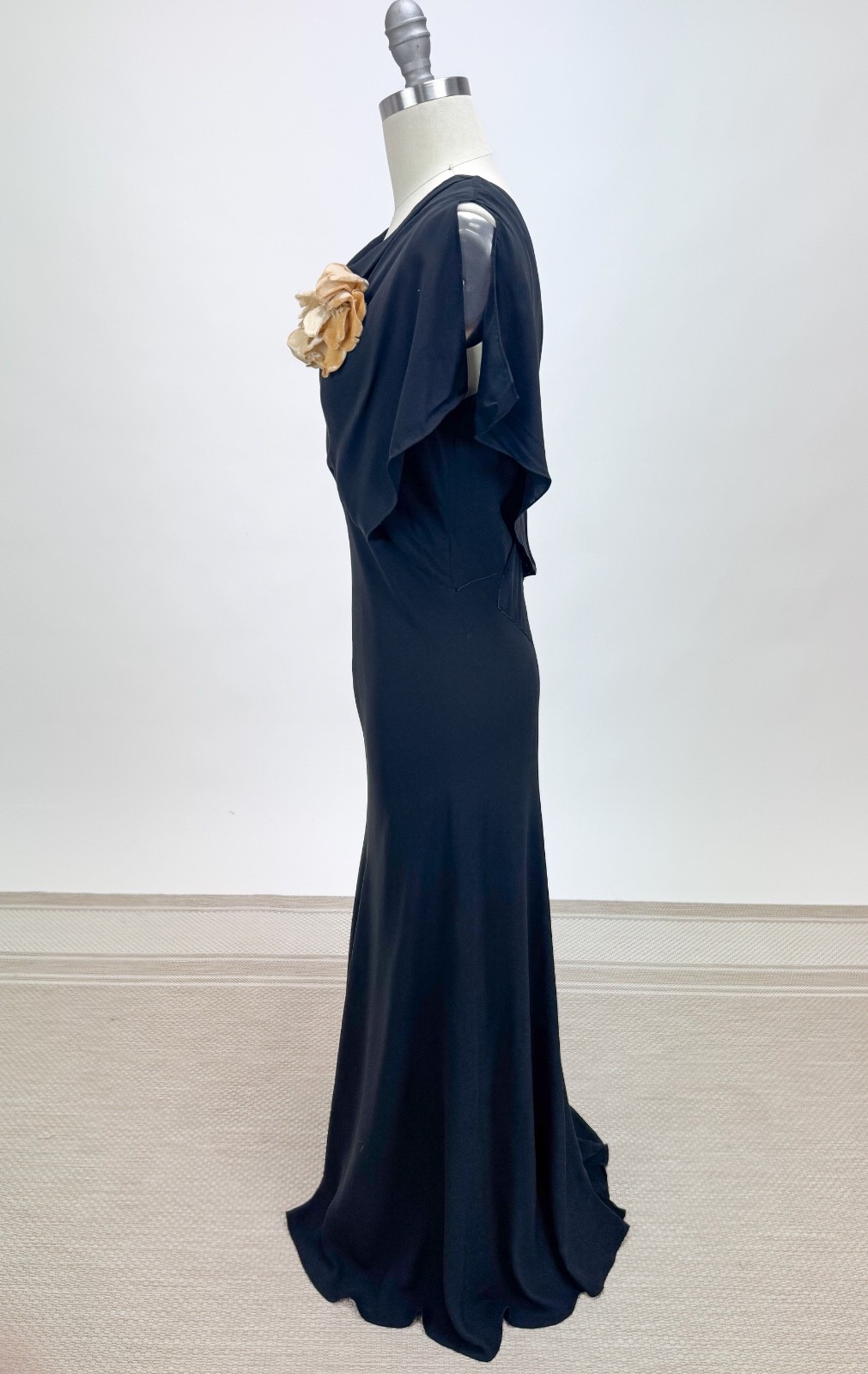 Antique 1920s 1930s Black Silk Gown Full Length Creme Velvet Flower Appliques