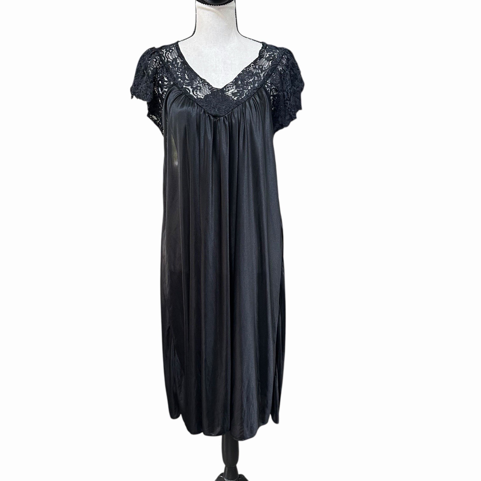 VTG Black Lace Yoke Nightgown House Dress Hollywood Dark Romantic Sz L